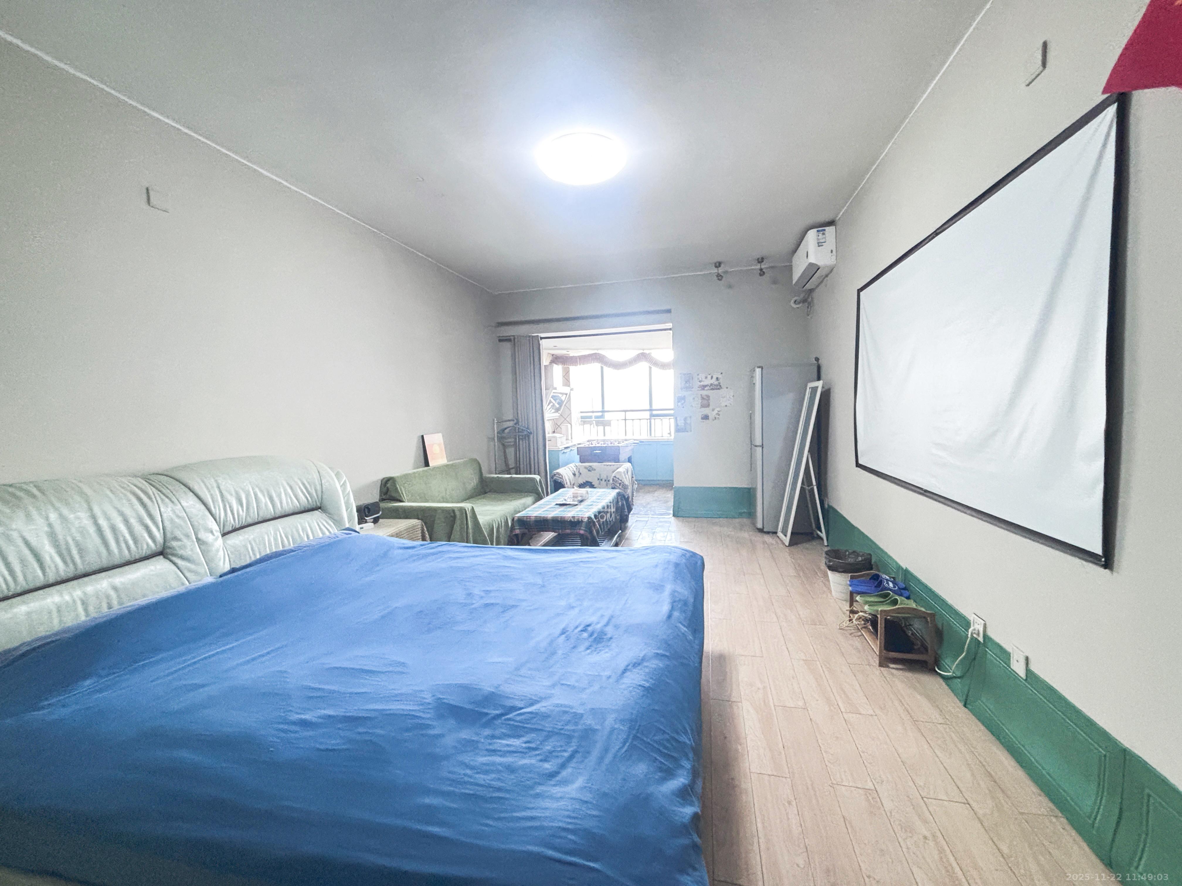 东一国际  1室0厅0卫    1700.0元/月室内图