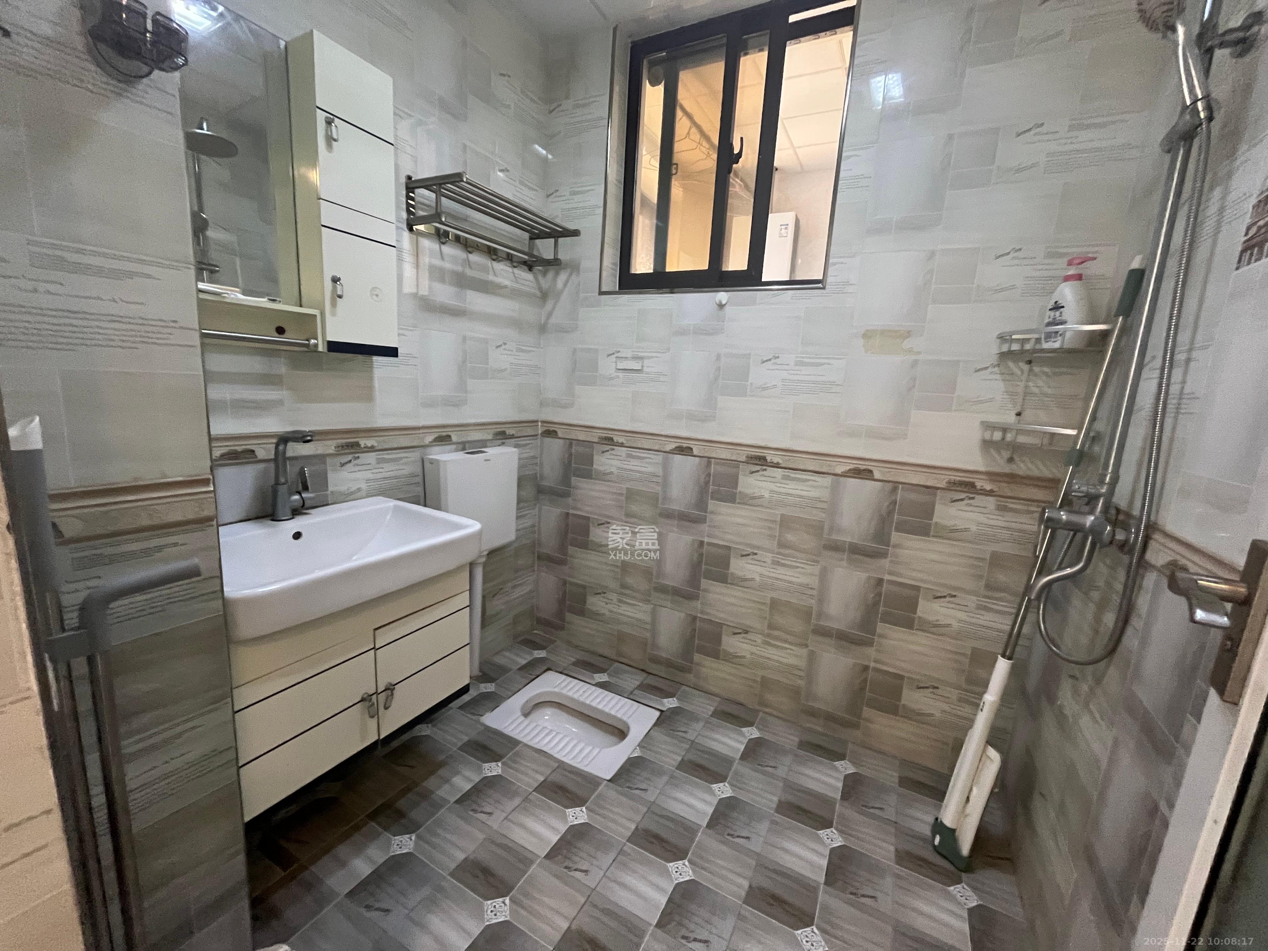 深业睿城  1室1厅1卫    1500.0元/月室内图