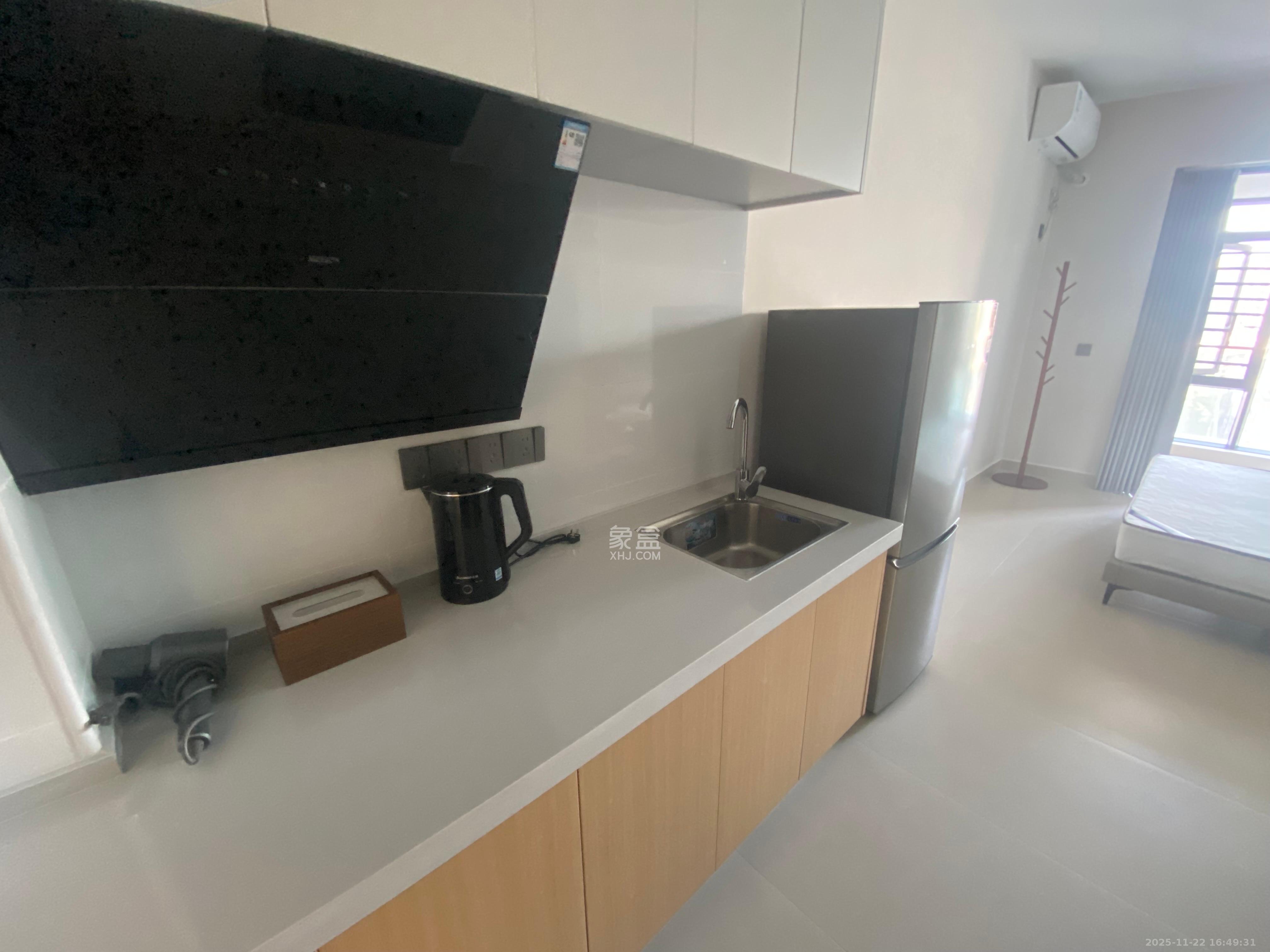 金地峯范  1室0厅0卫    2000.0元/月室内图