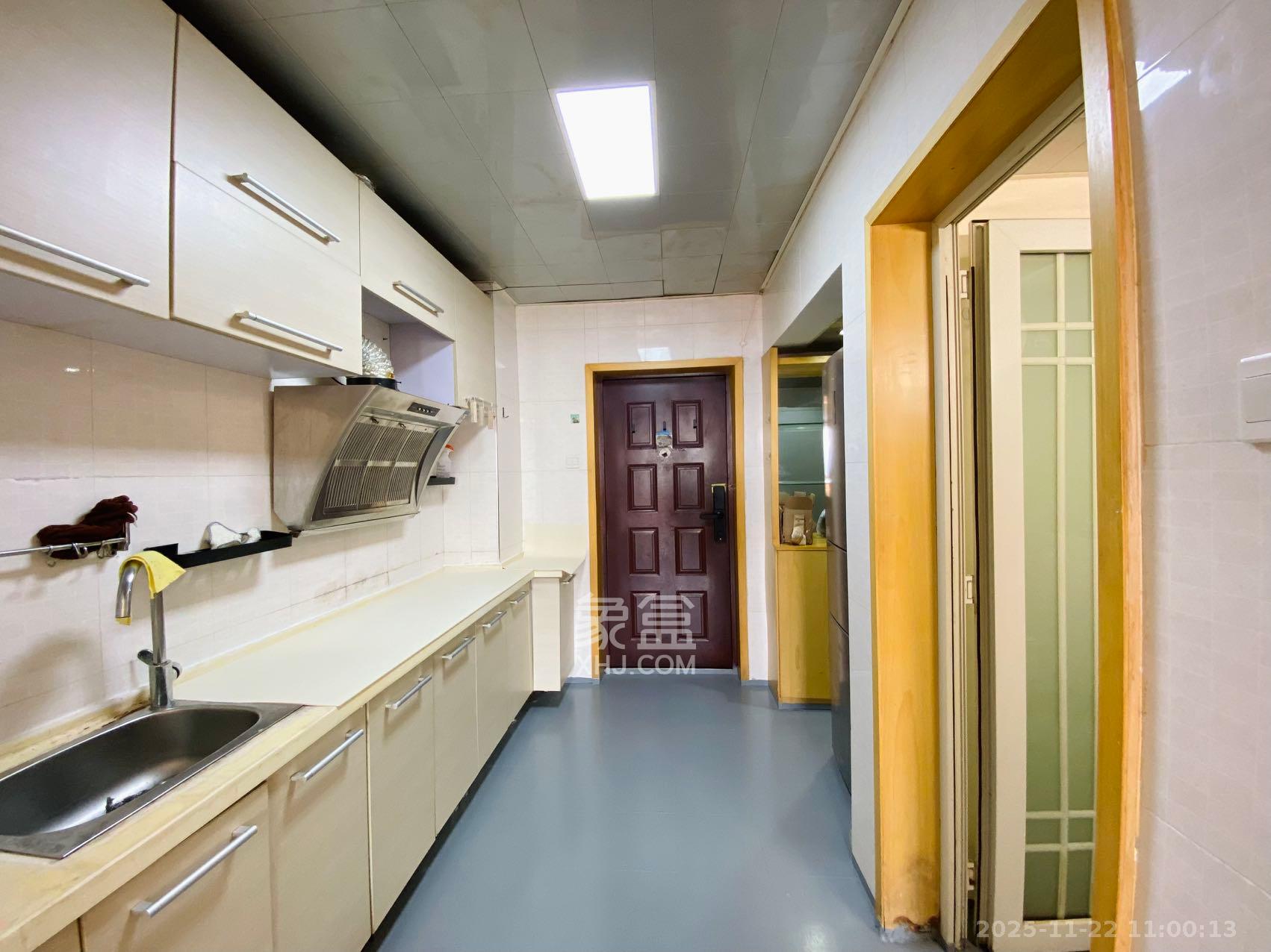 上河国际F座 1室1厅1卫 1500.0元/月 上河国际F座 1室1厅1卫 1500.0元/月室内图