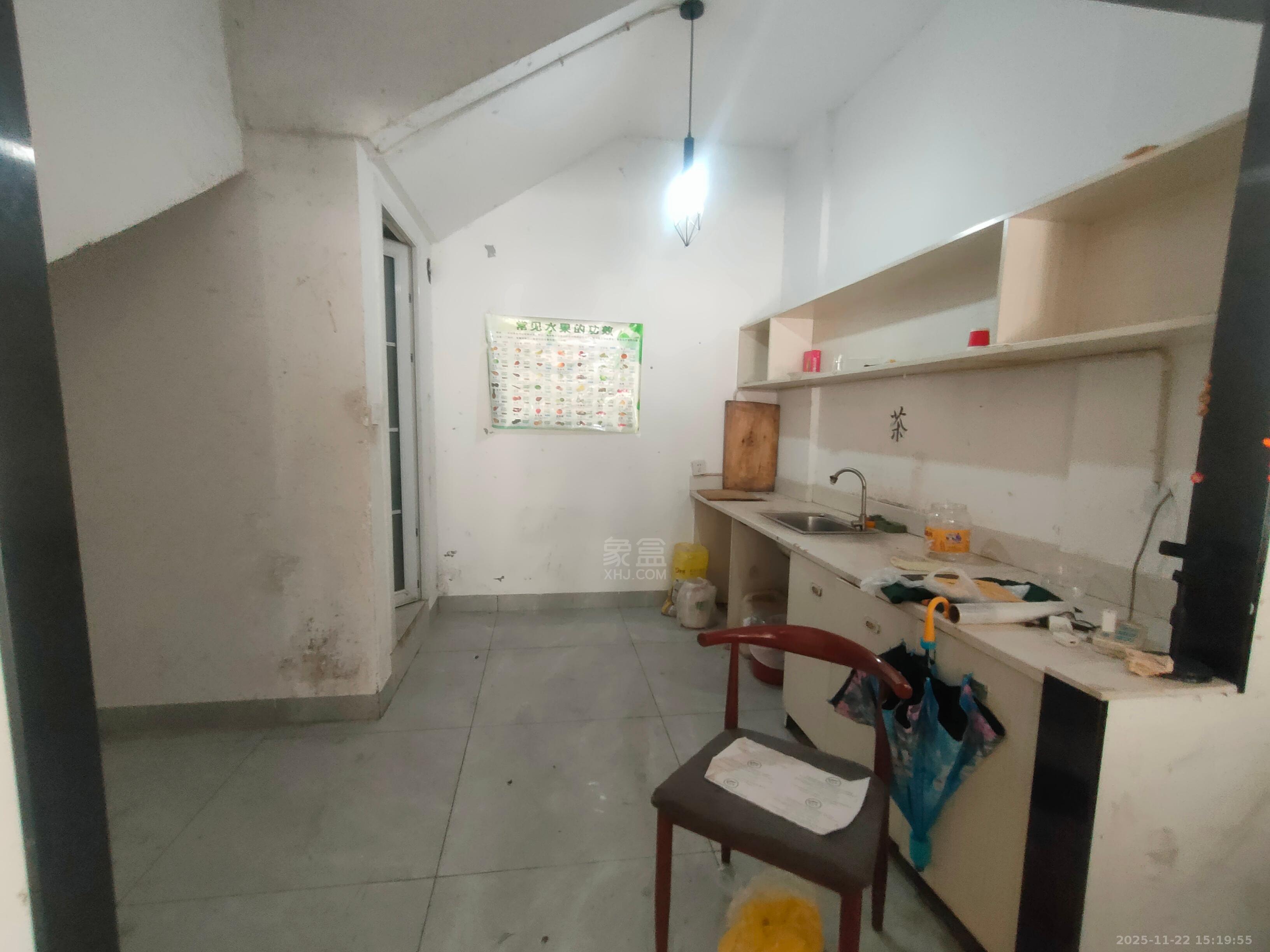 恒大华府 1室0厅0卫 7000.0元/月 恒大华府 1室0厅0卫 7000.0元/月室内图