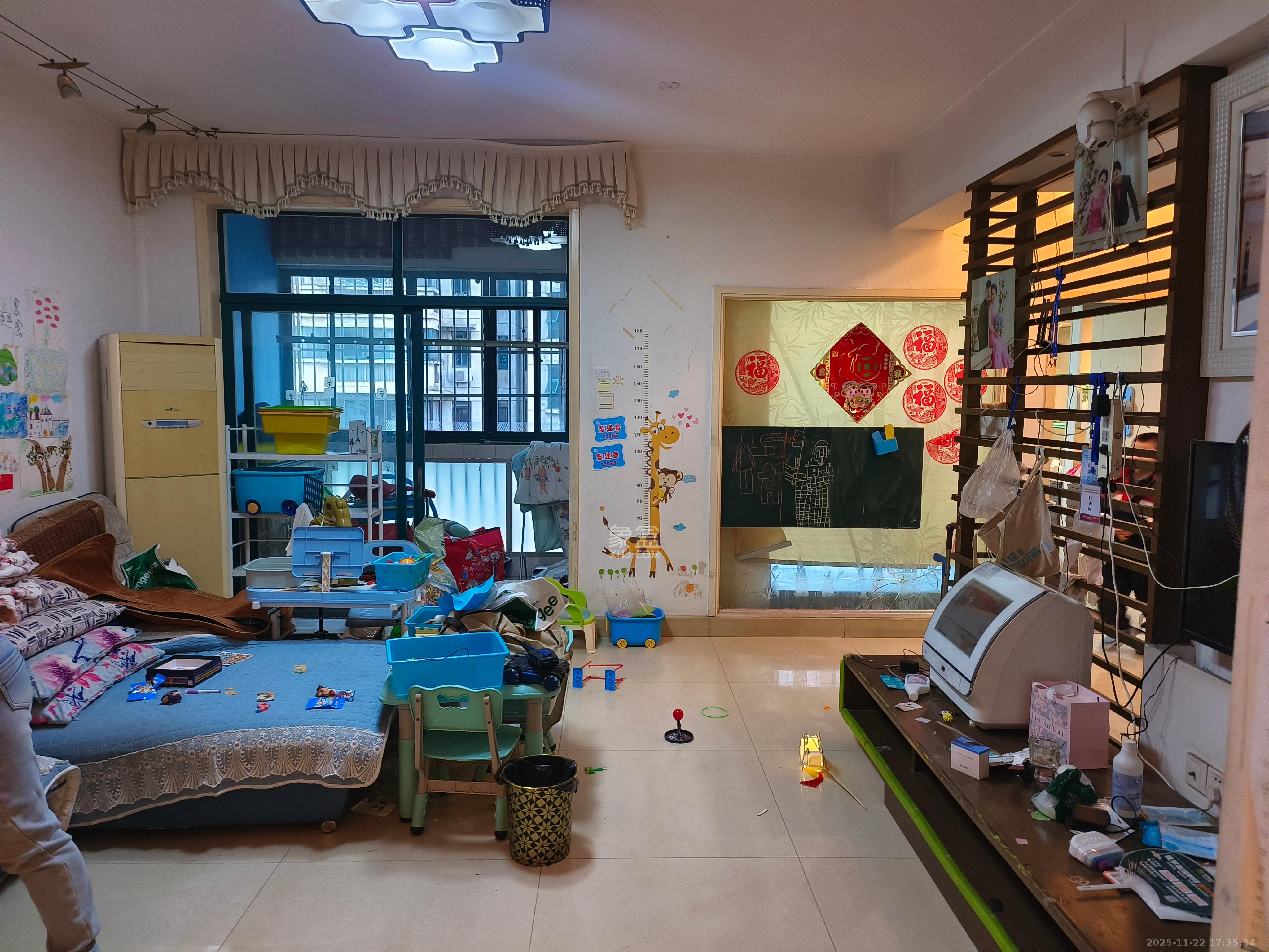 华盛家园 3室2厅2卫 1900.0元/月 华盛家园 3室2厅2卫 1900.0元/月室内图