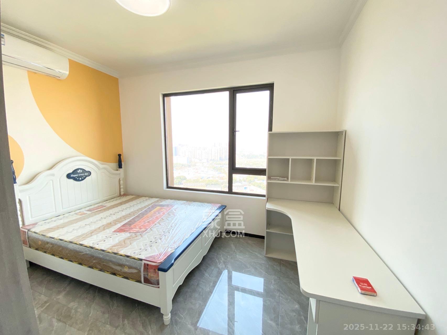 东合新苑  1室1厅1卫    1300.0元/月