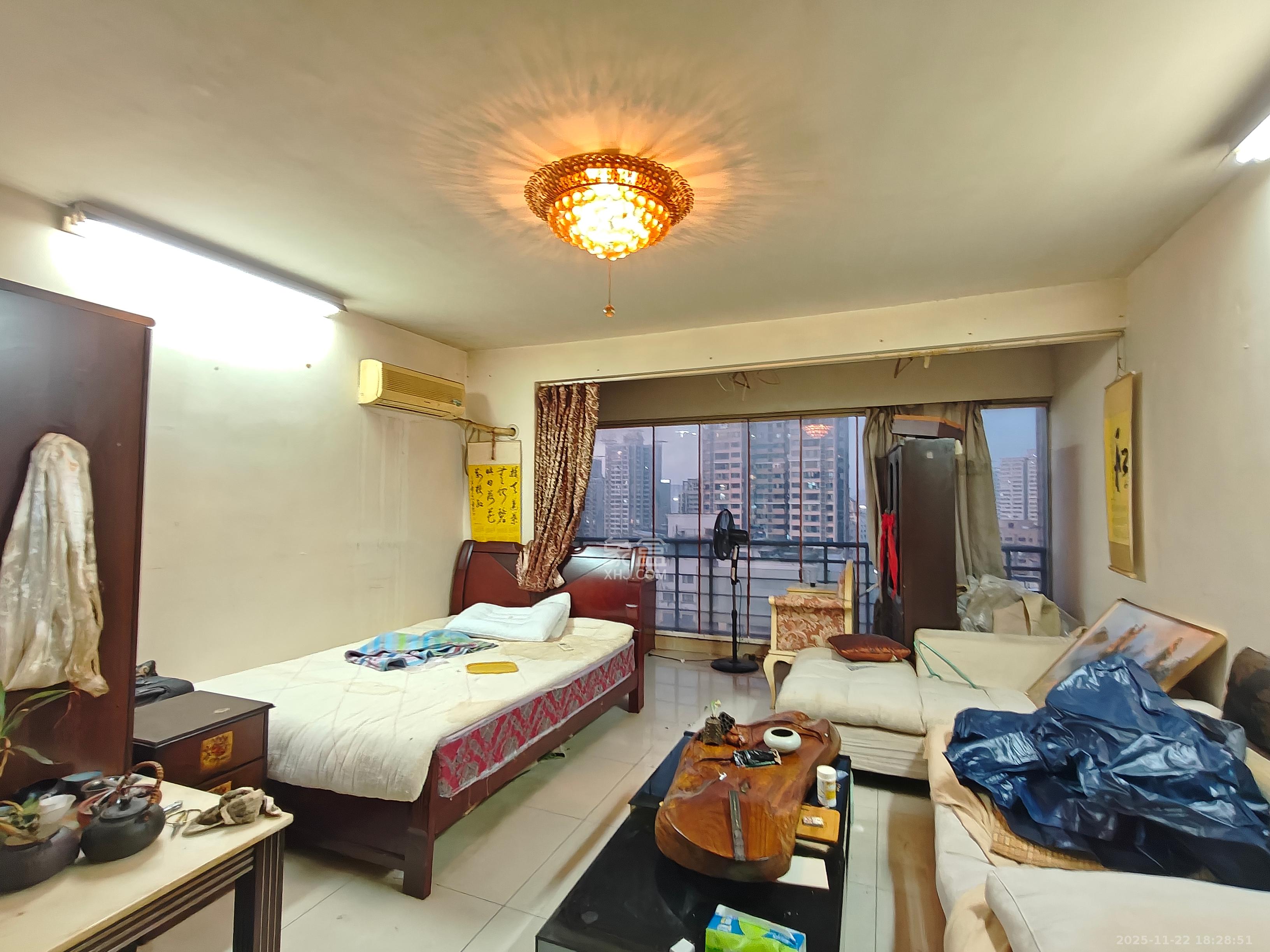 海利华宫大厦  1室1厅1卫    1500.0元/月室内图