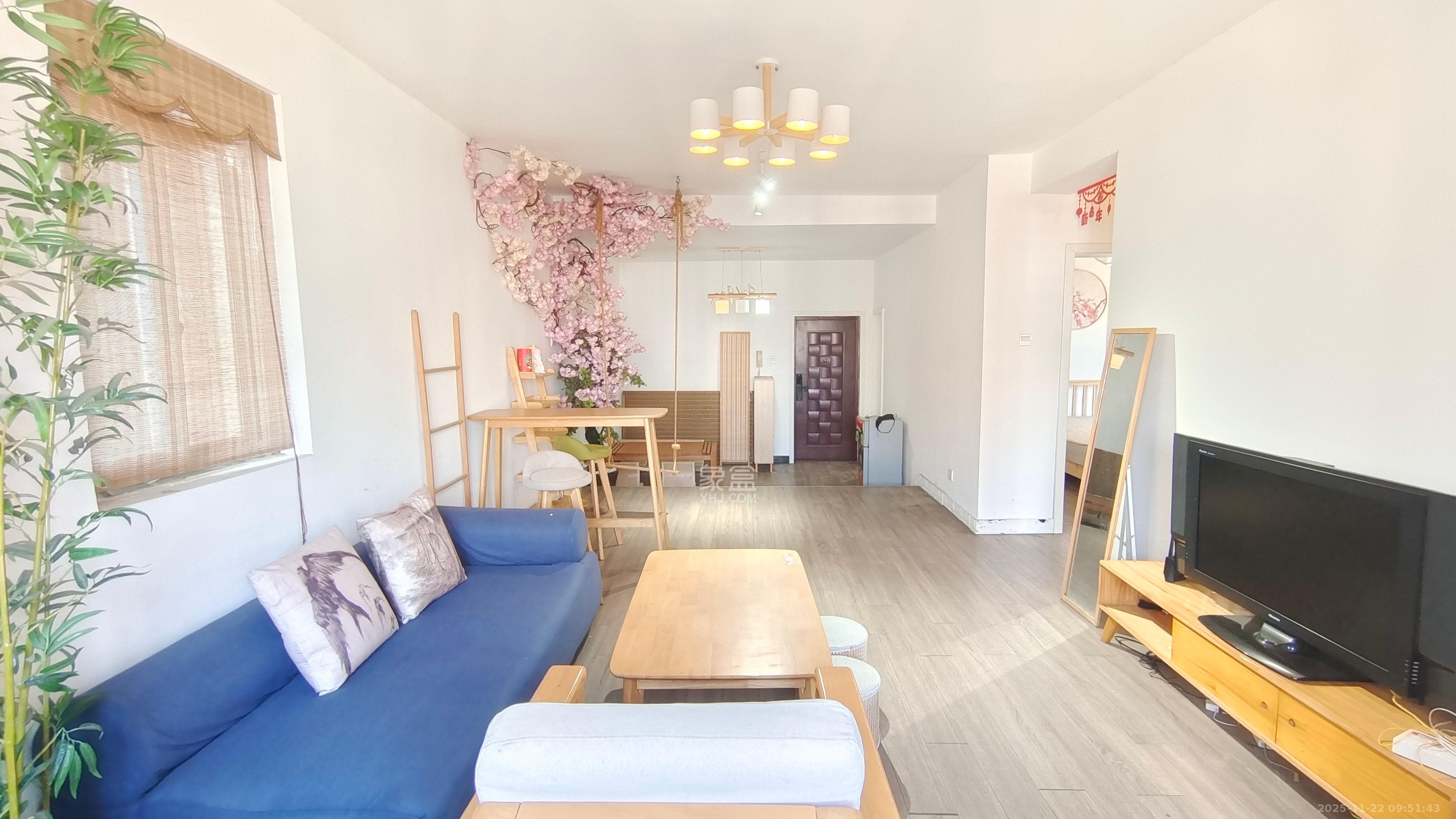 东玺门  2室2厅1卫    2600.0元/月