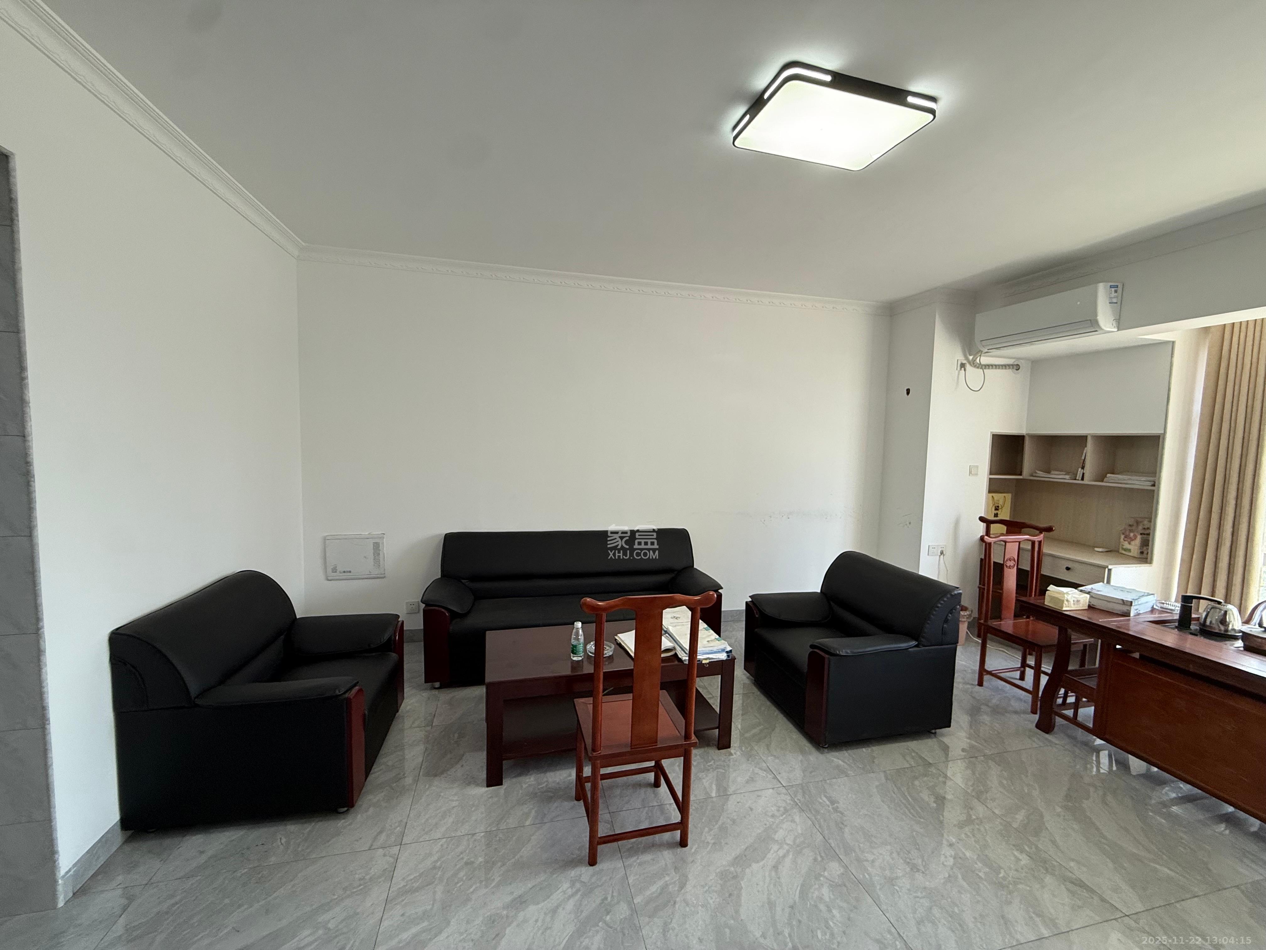 金地铂悦  1室0厅0卫    1300.0元/月室内图