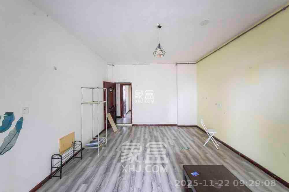 奥林匹克花园贡院一期  4室2厅2卫    1500.0元/月室内图