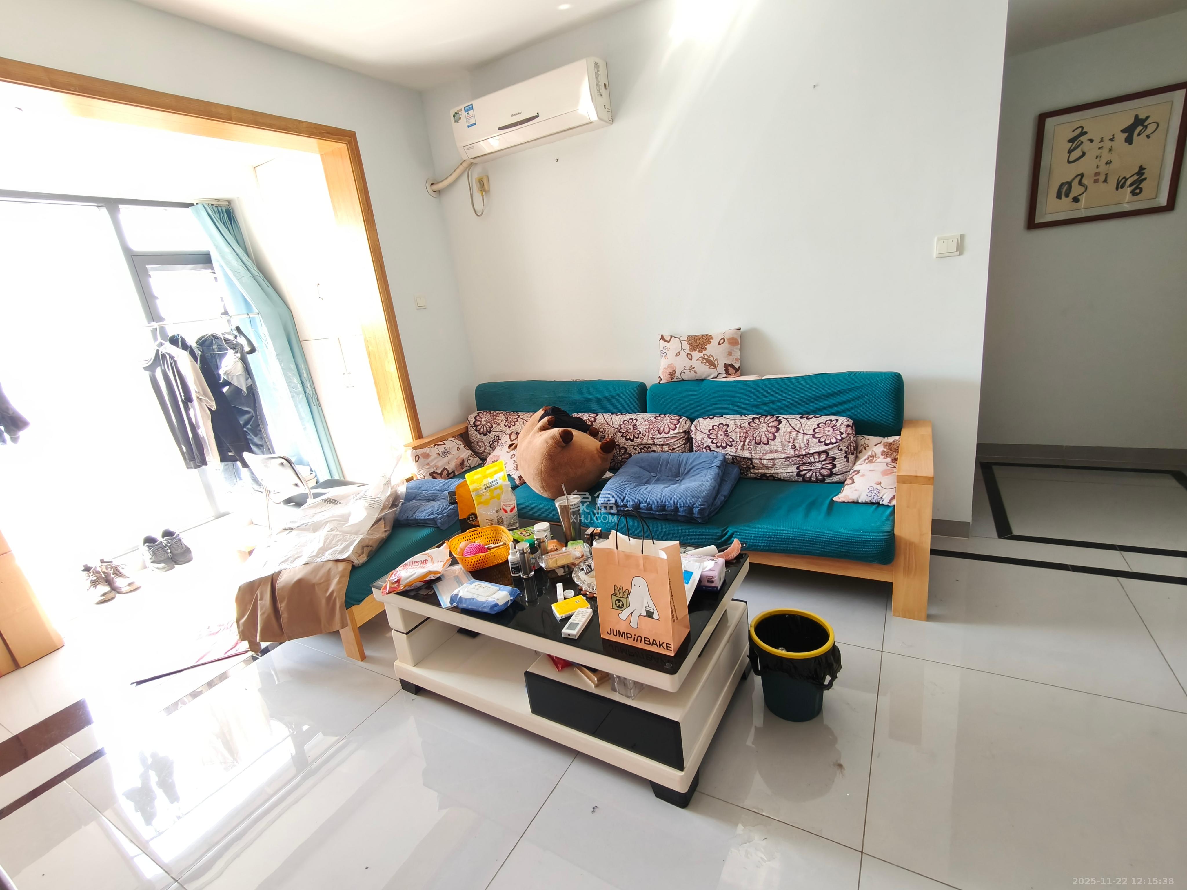 万国城（当代满庭春MOMA）三期  3室1厅1卫    2700.0元/月