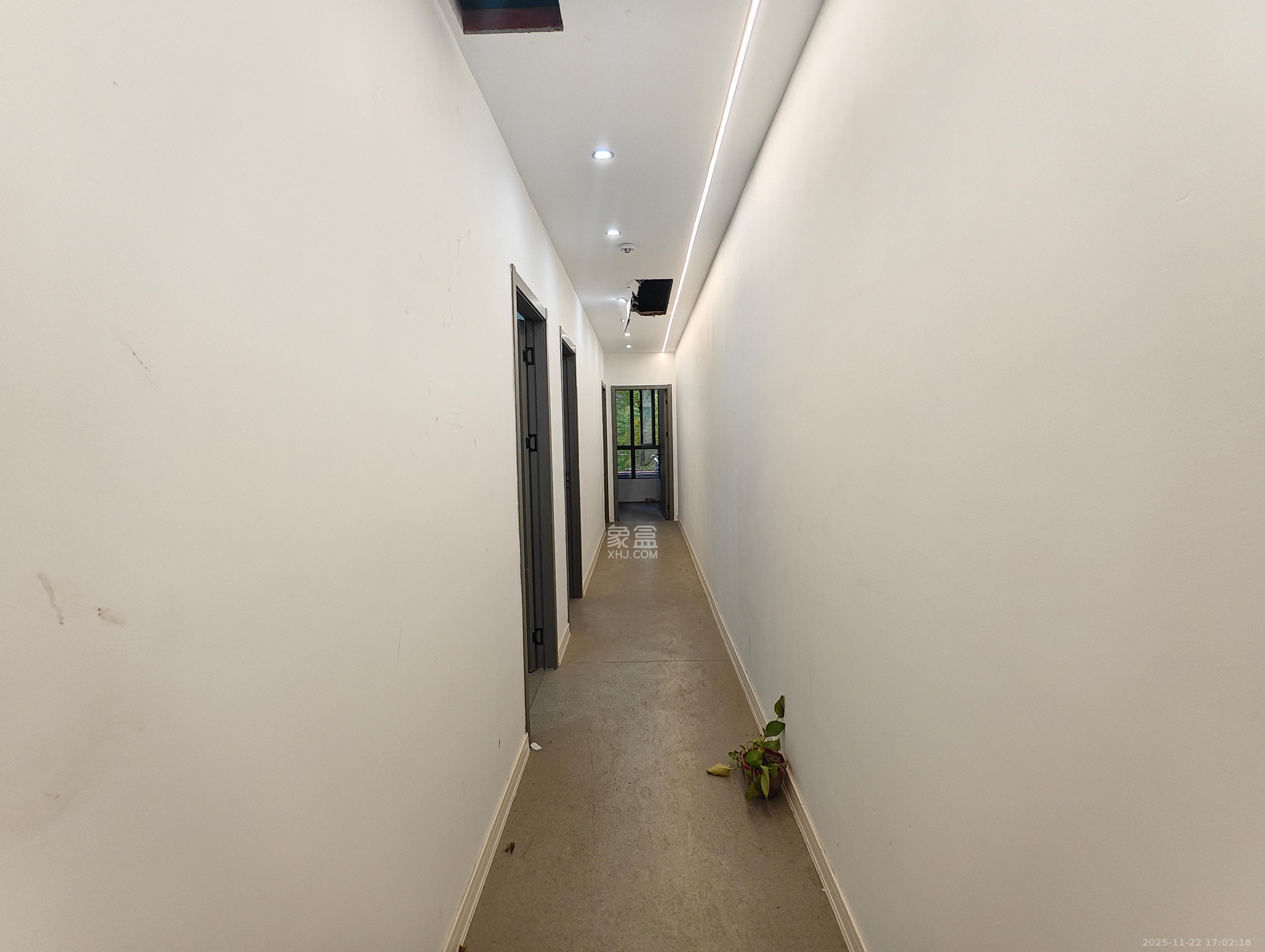 华润凤凰城三期   70.0㎡      2000.0元/月