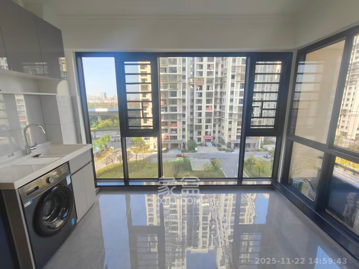 和景家园二期 3室2厅1卫 2200.0元/月 和景家园二期 3室2厅1卫 2200.0元/月室内图