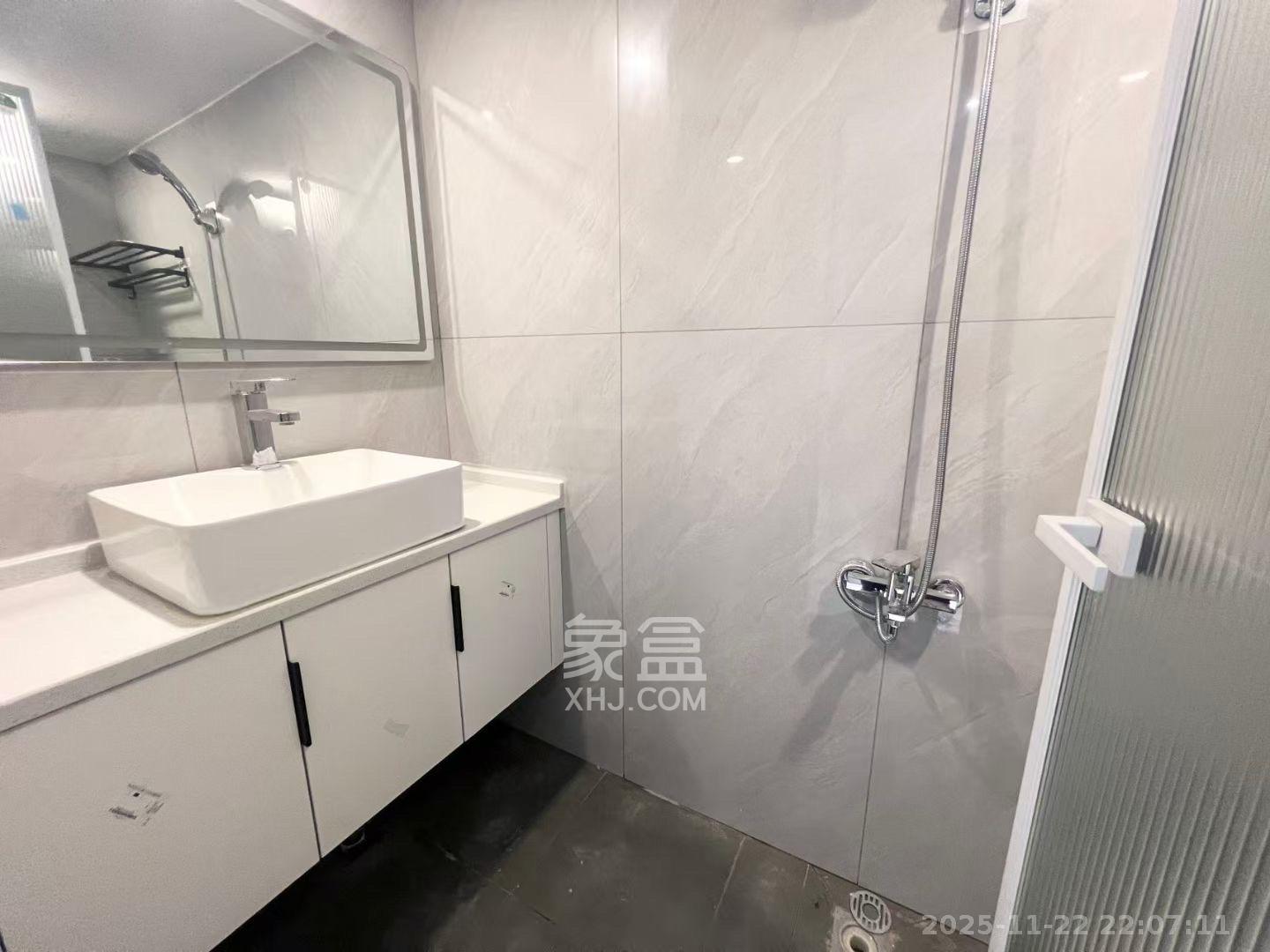 清控湖山雅居北区 1室1厅1卫 1200.0元/月 清控湖山雅居北区 1室1厅1卫 1200.0元/月室内图