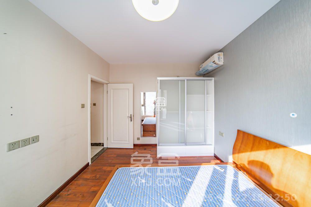 合能洋湖公馆  2室2厅1卫    2300.0元/月室内图