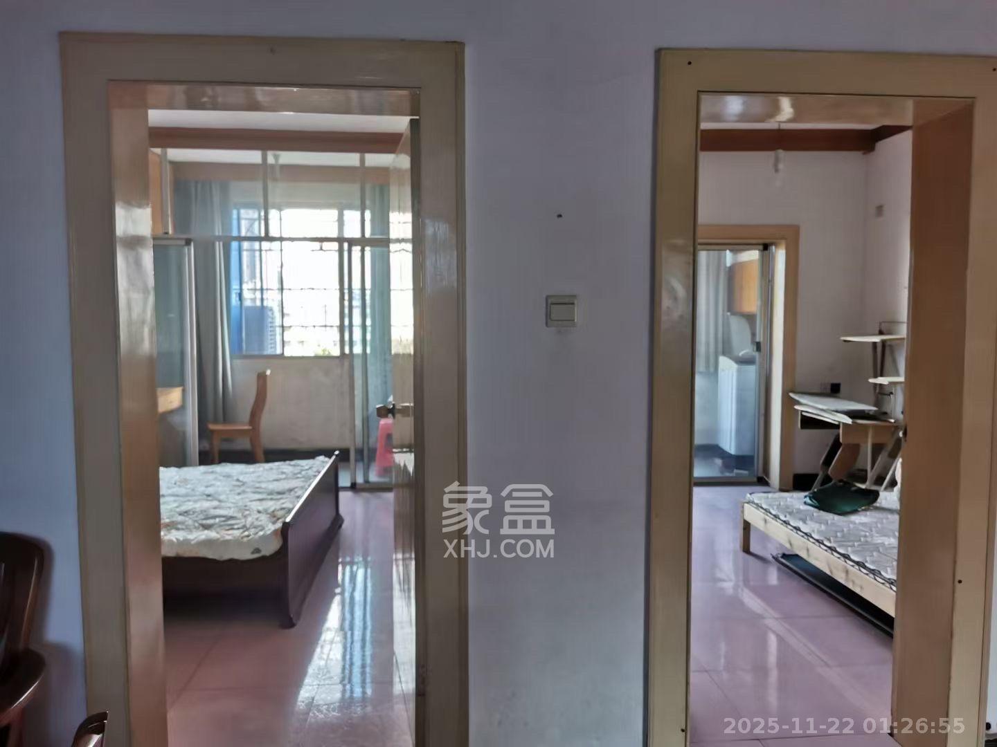 路桥宿舍 2室1厅1卫 1200.0元/月 路桥宿舍 2室1厅1卫 1200.0元/月室内图