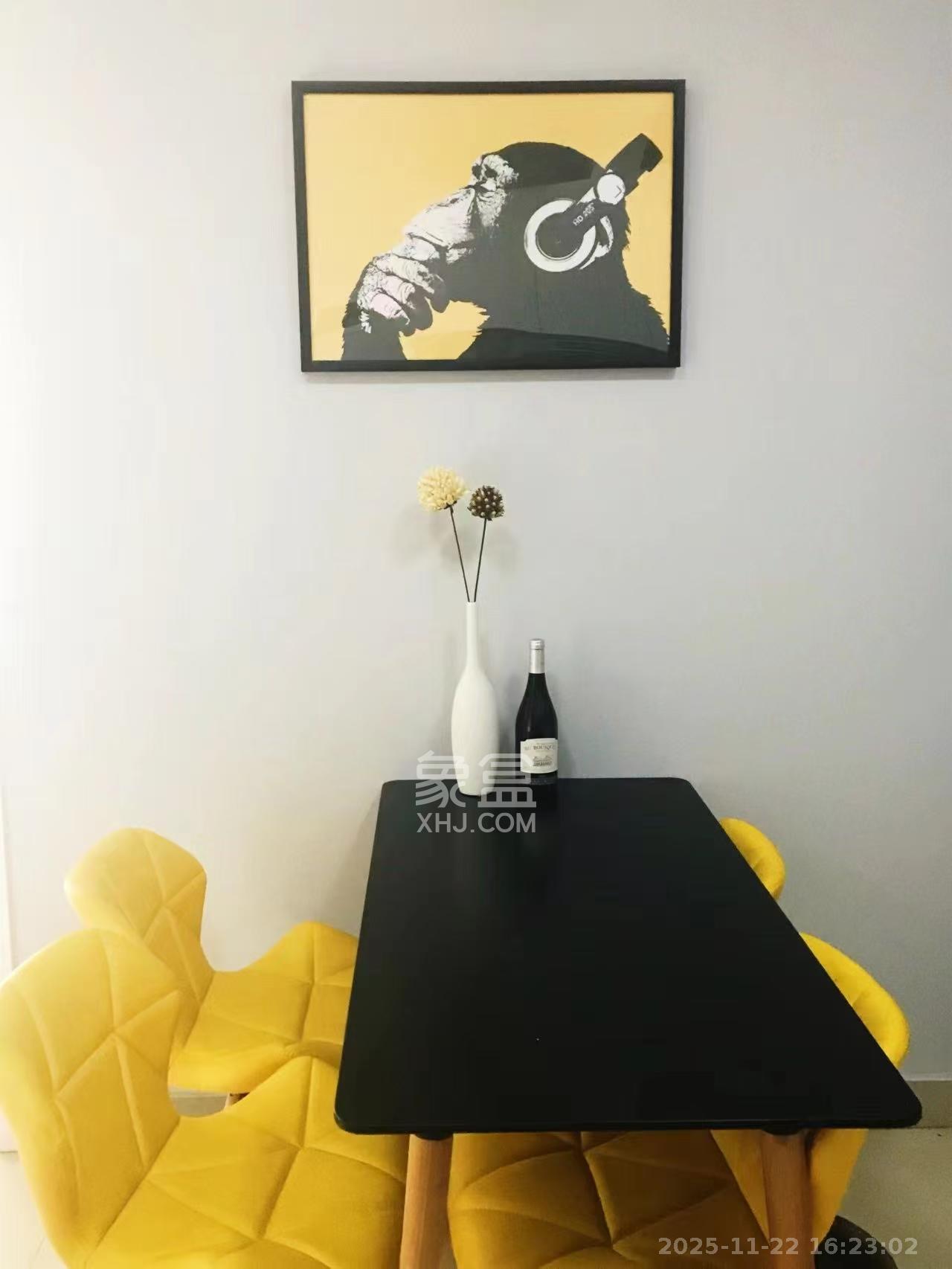 融科东南海  2室2厅1卫    2380.0元/月室内图