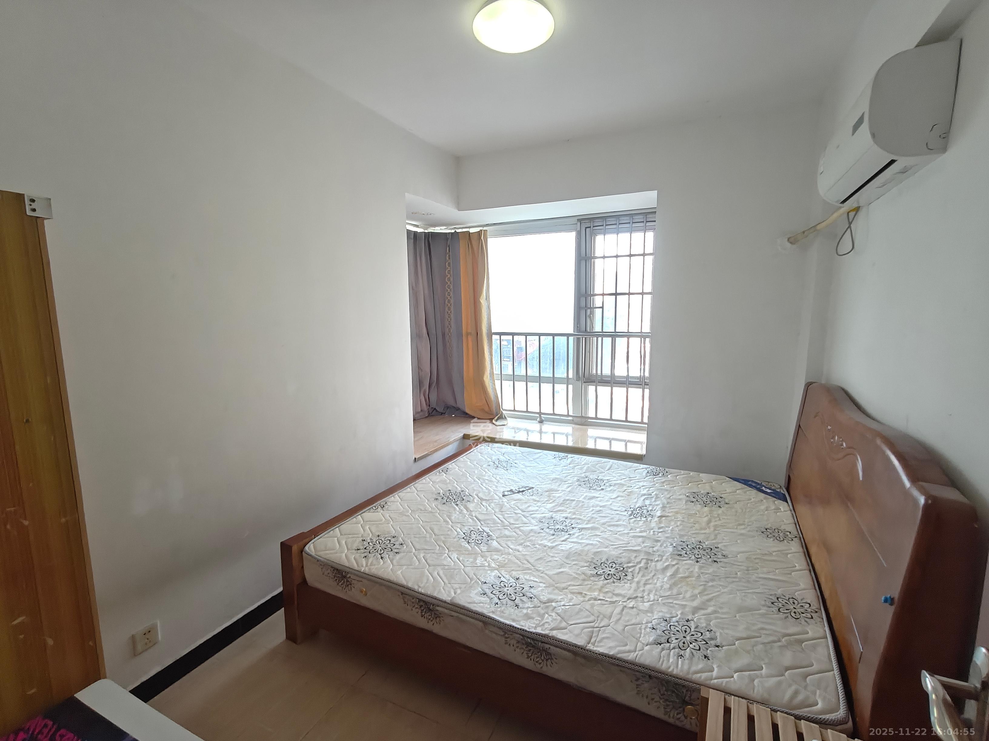 未来城科学家园 1室1厅1卫 1700.0元/月 未来城科学家园 1室1厅1卫 1700.0元/月室内图