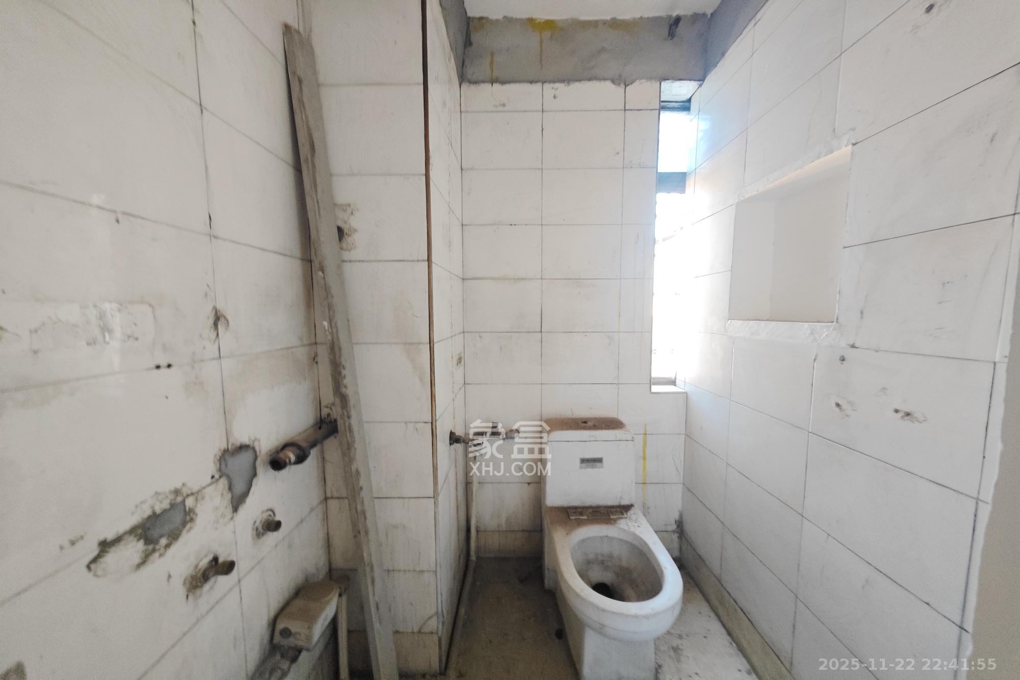 上民航宿舍 2室1厅1卫 41.5万 上民航宿舍 2室1厅1卫 41.5万其他