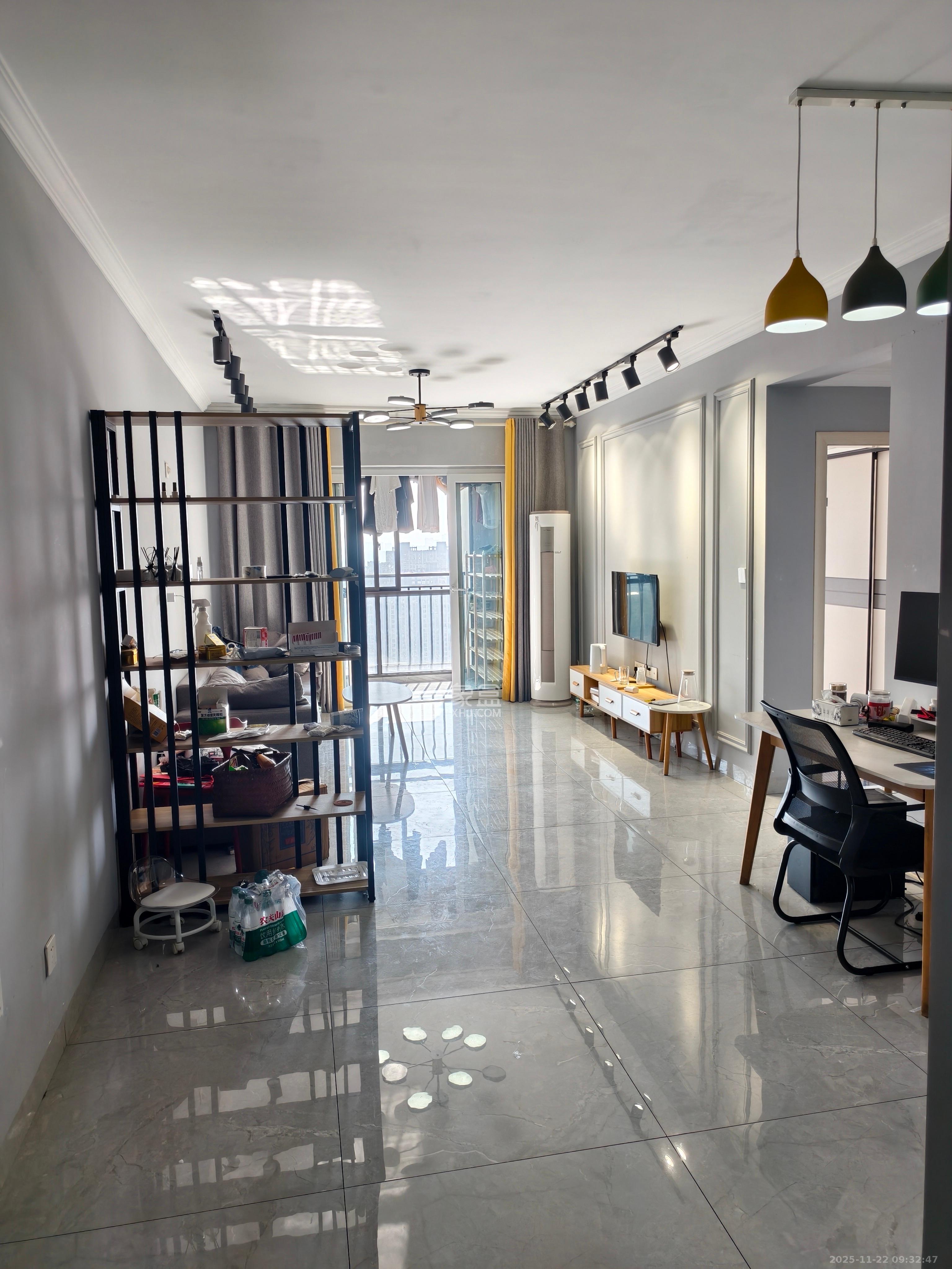 金科世界城  3室1厅1卫    1900.0元/月室内图