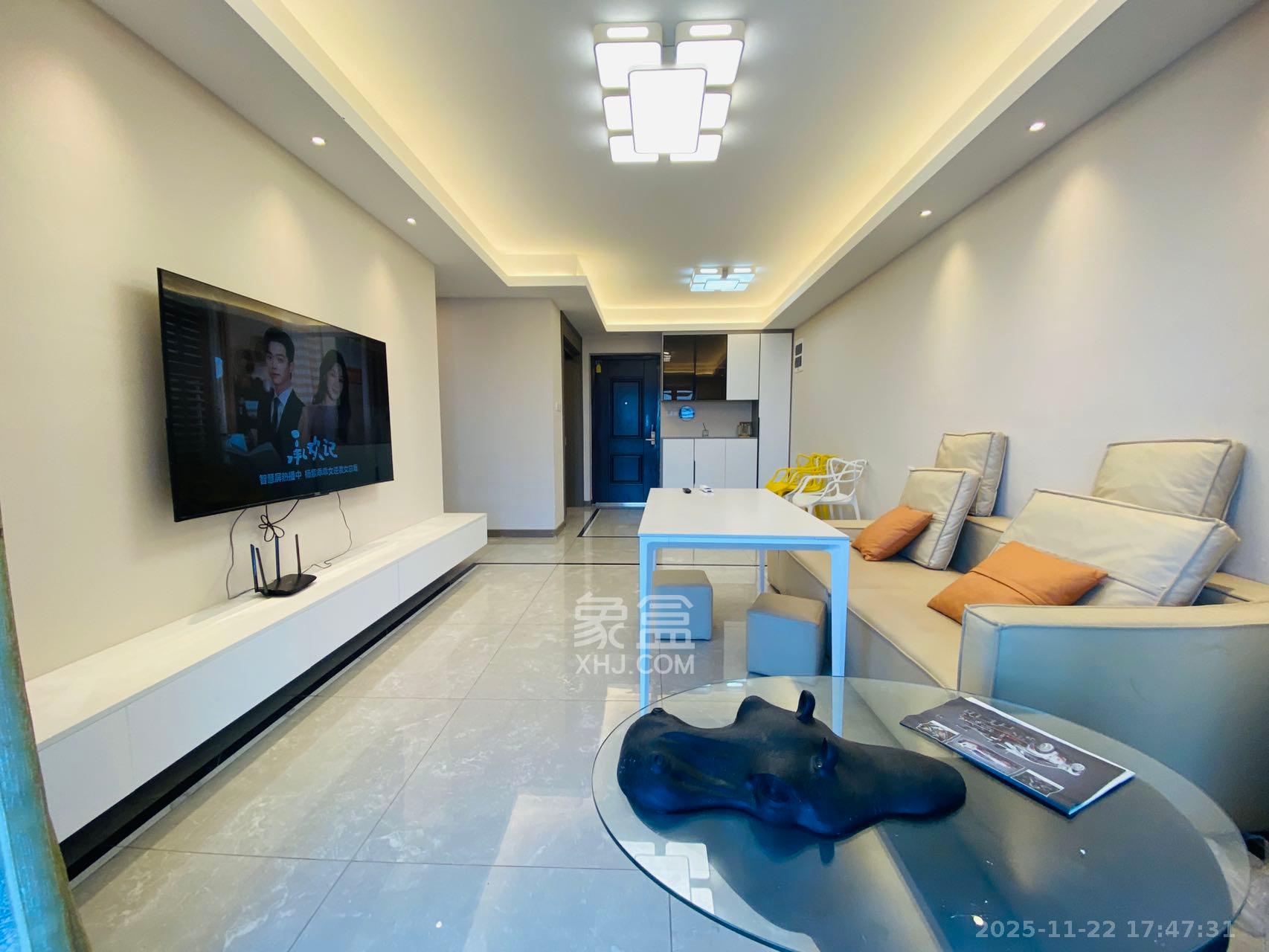 龙湖铂金中心(龙湖春江郦城) 3室2厅2卫 4500.0元/月 龙湖铂金中心(龙湖春江郦城) 3室2厅2卫 4500.0元/月室内图