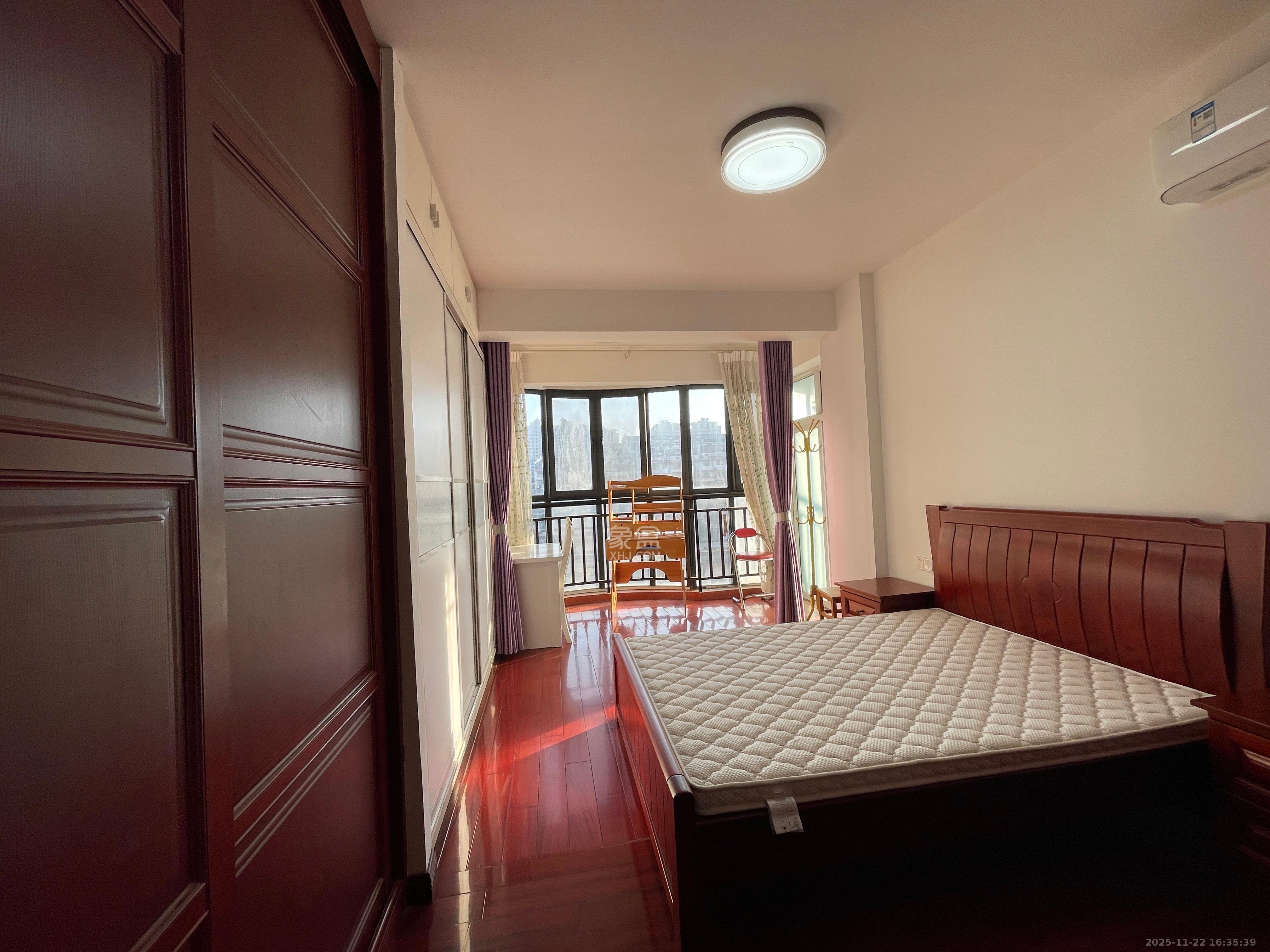 华丽家族 2室1厅1卫 2100.0元/月 华丽家族 2室1厅1卫 2100.0元/月室内图