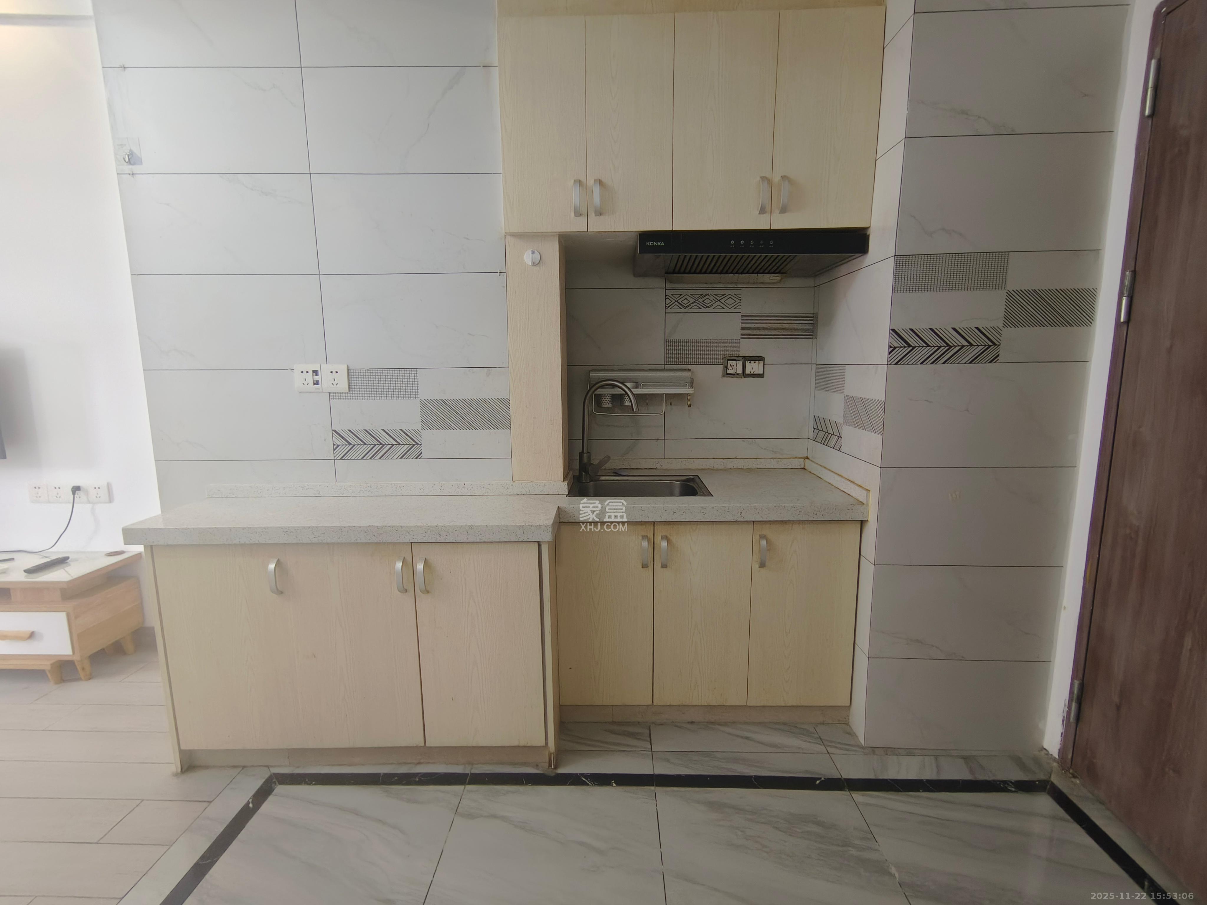 新世界广场 1室1厅1卫 1400.0元/月 新世界广场 1室1厅1卫 1400.0元/月室内图