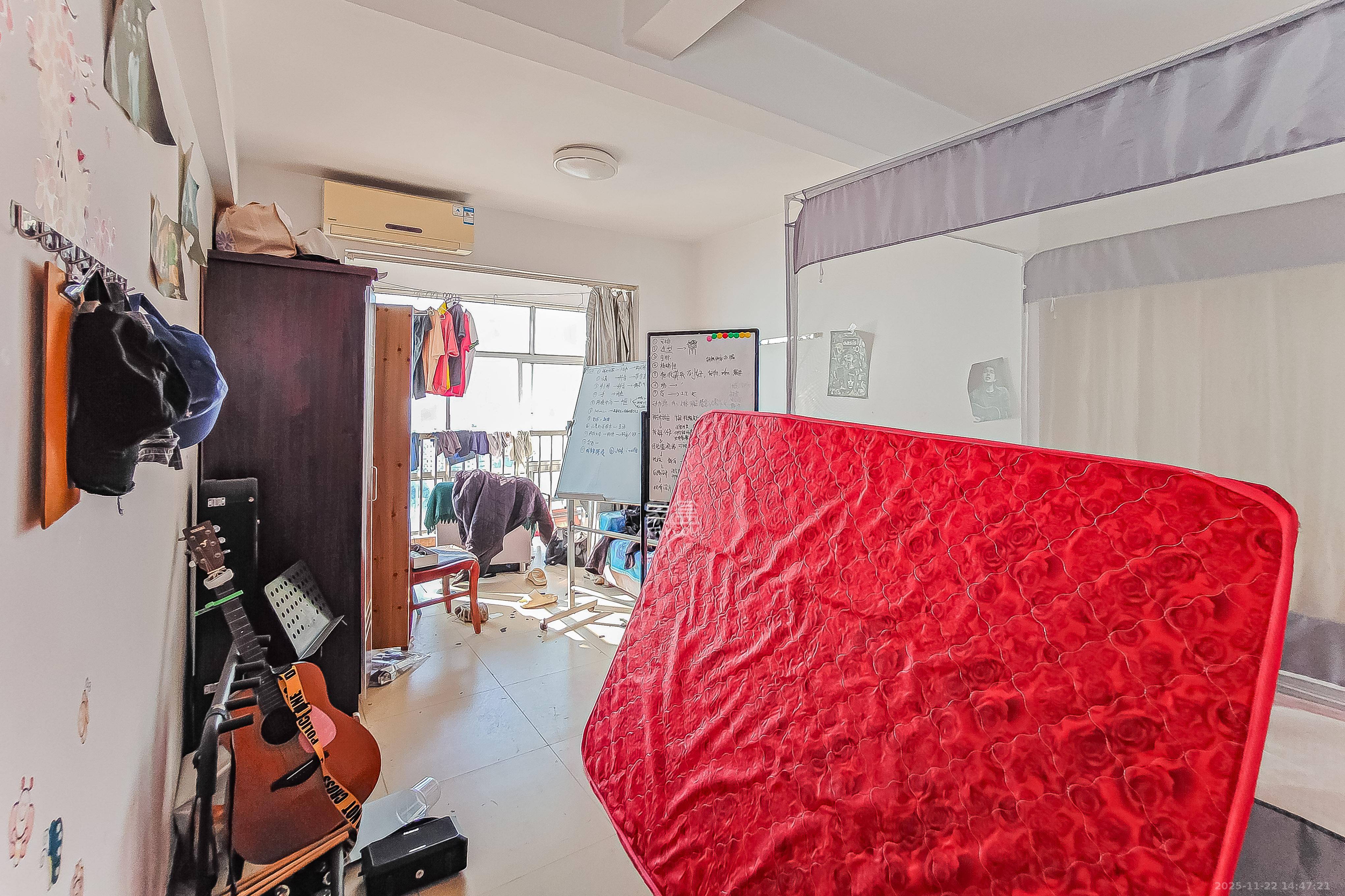 景泰雅苑(景江融城) 2室2厅1卫 98.0万 景泰雅苑(景江融城) 2室2厅1卫 98.0万卧室