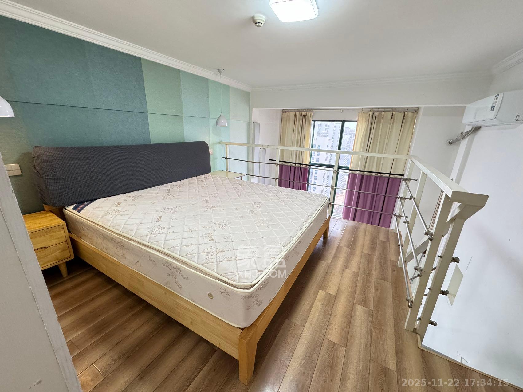 洋湖时代  1室1厅1卫    1300.0元/月室内图