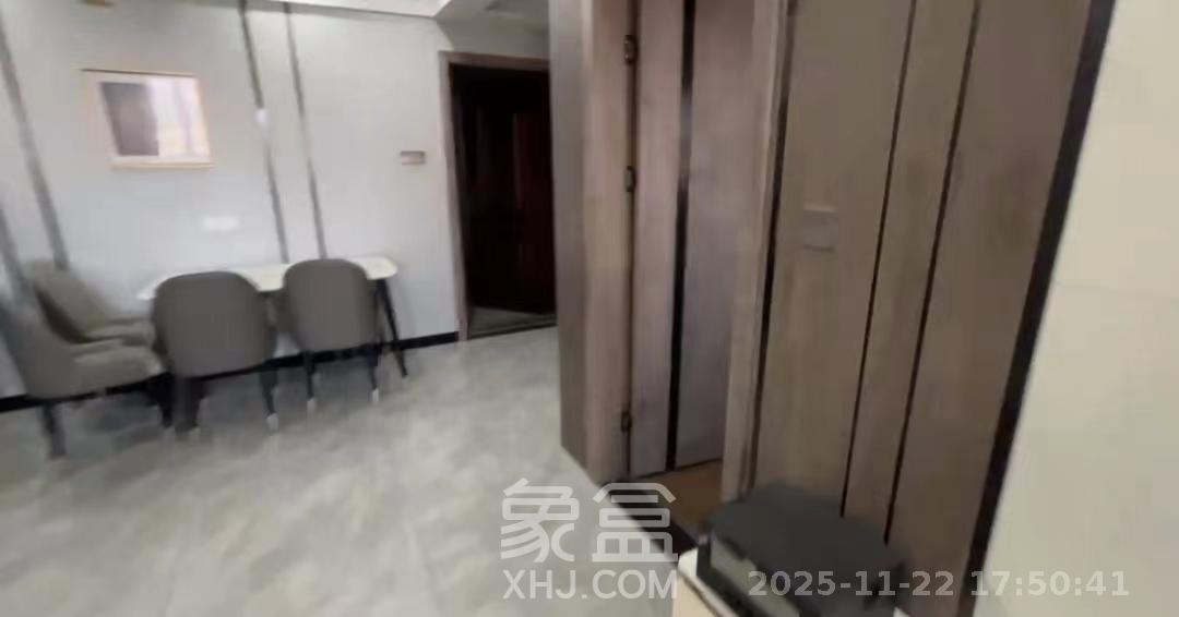 建鸿达现代公寓 2室2厅1卫 2050.0元/月 建鸿达现代公寓 2室2厅1卫 2050.0元/月室内图