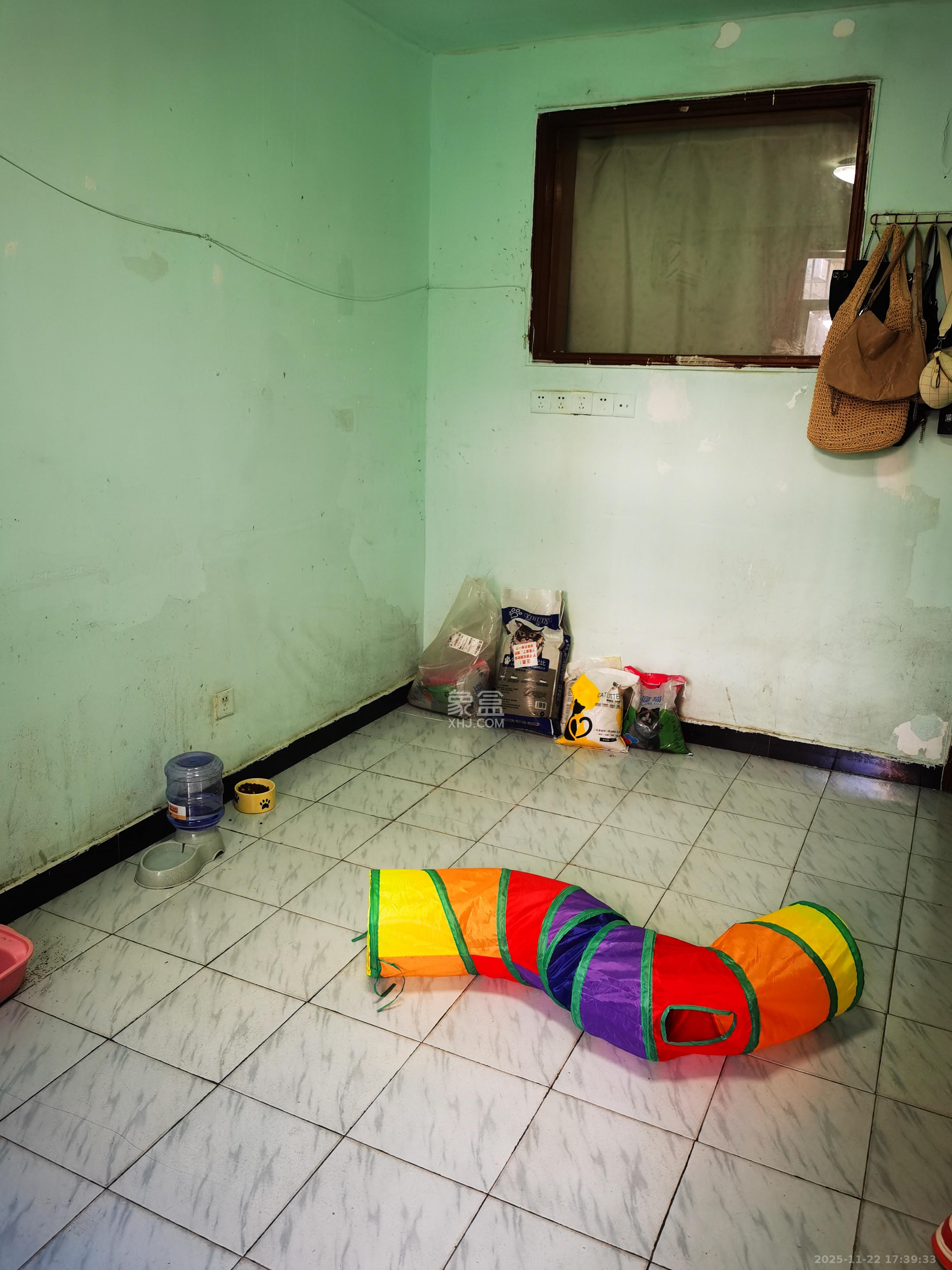 湘江宾馆宿舍 2室1厅1卫 1700.0元/月 湘江宾馆宿舍 2室1厅1卫 1700.0元/月室内图