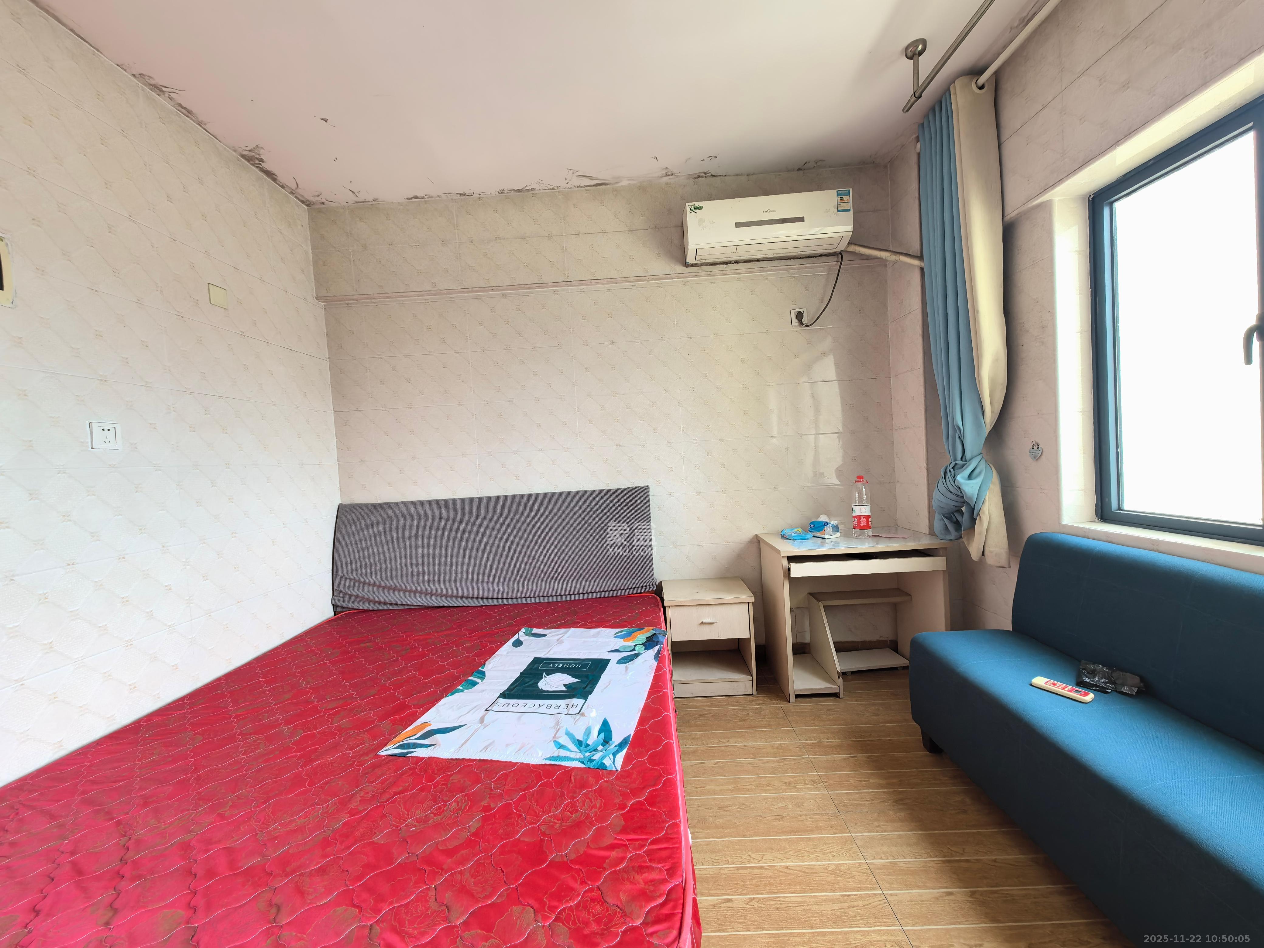 观园国际公寓 1室1厅1卫 1350.0元/月 观园国际公寓 1室1厅1卫 1350.0元/月室内图