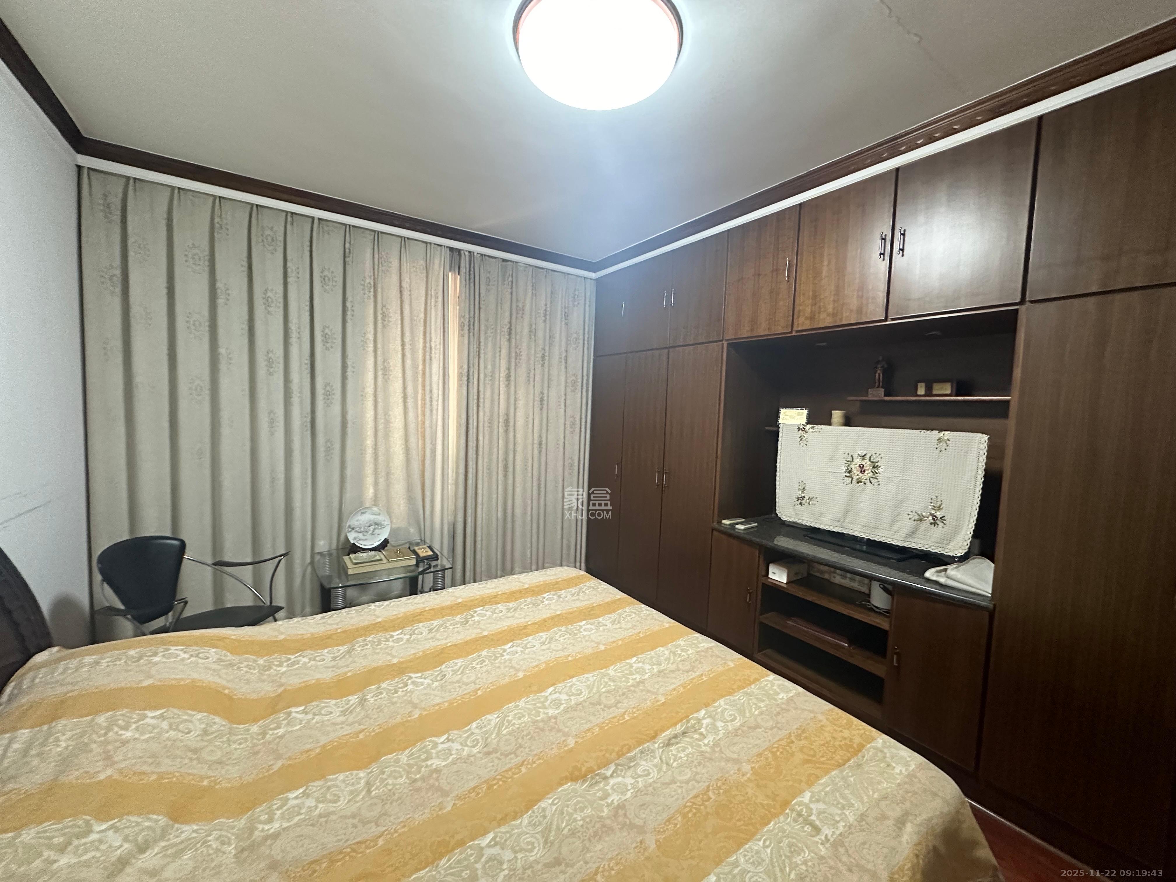 白沙花园 3室2厅2卫 3200.0元/月 白沙花园 3室2厅2卫 3200.0元/月室内图