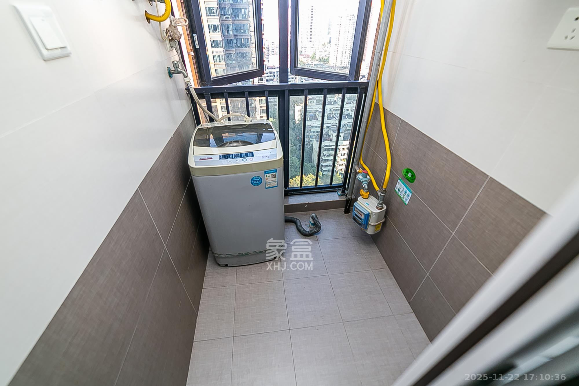 荣悦台 1室1厅1卫 40.0万 荣悦台 1室1厅1卫 40.0万其他