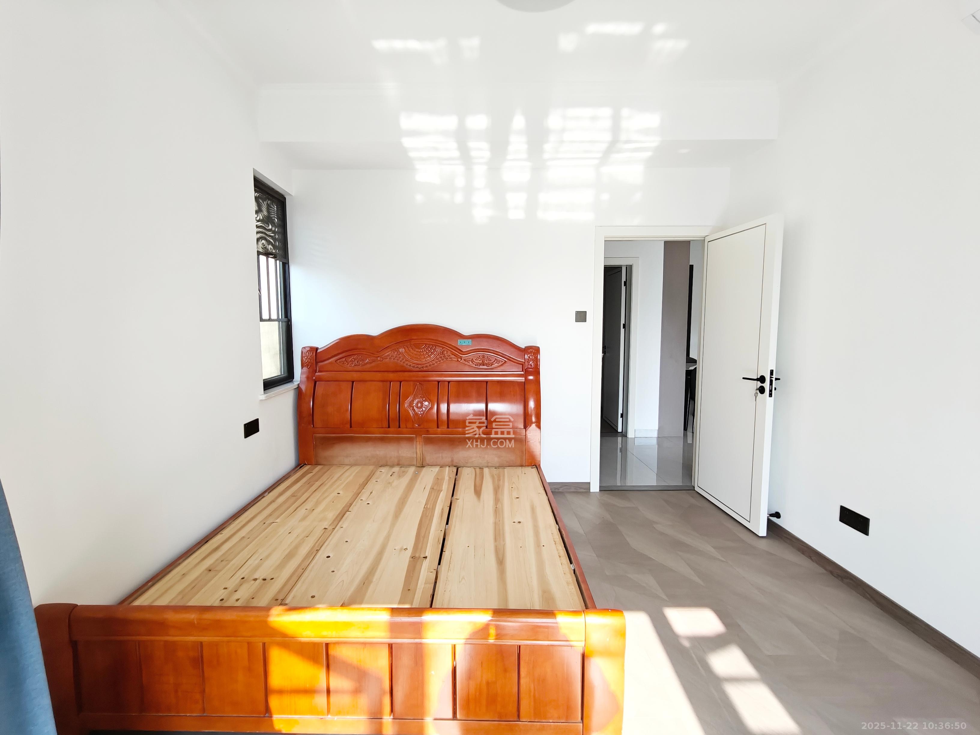 润和湘江天地C区 4室2厅2卫 2600.0元/月 润和湘江天地C区 4室2厅2卫 2600.0元/月室内图