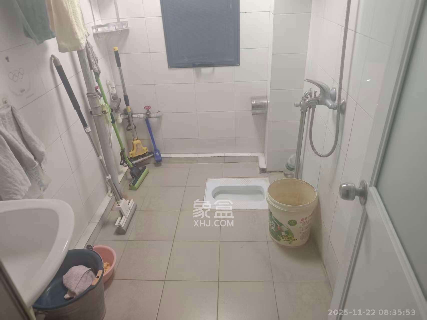 水泵厂宿舍 2室2厅1卫 1700.0元/月 水泵厂宿舍 2室2厅1卫 1700.0元/月室内图