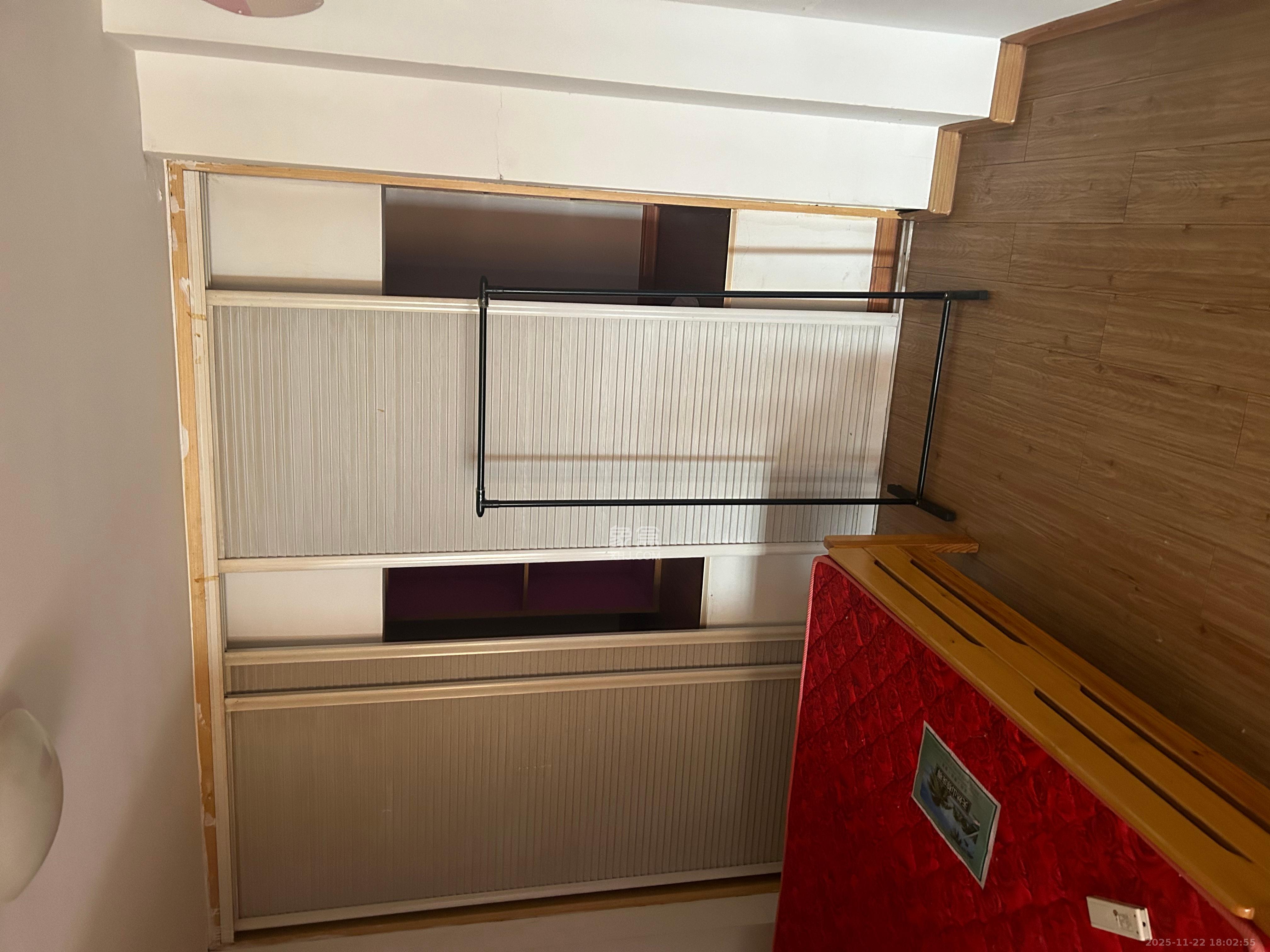 他城(天鸿时代公寓) 1室1厅1卫 1400.0元/月 他城(天鸿时代公寓) 1室1厅1卫 1400.0元/月室内图