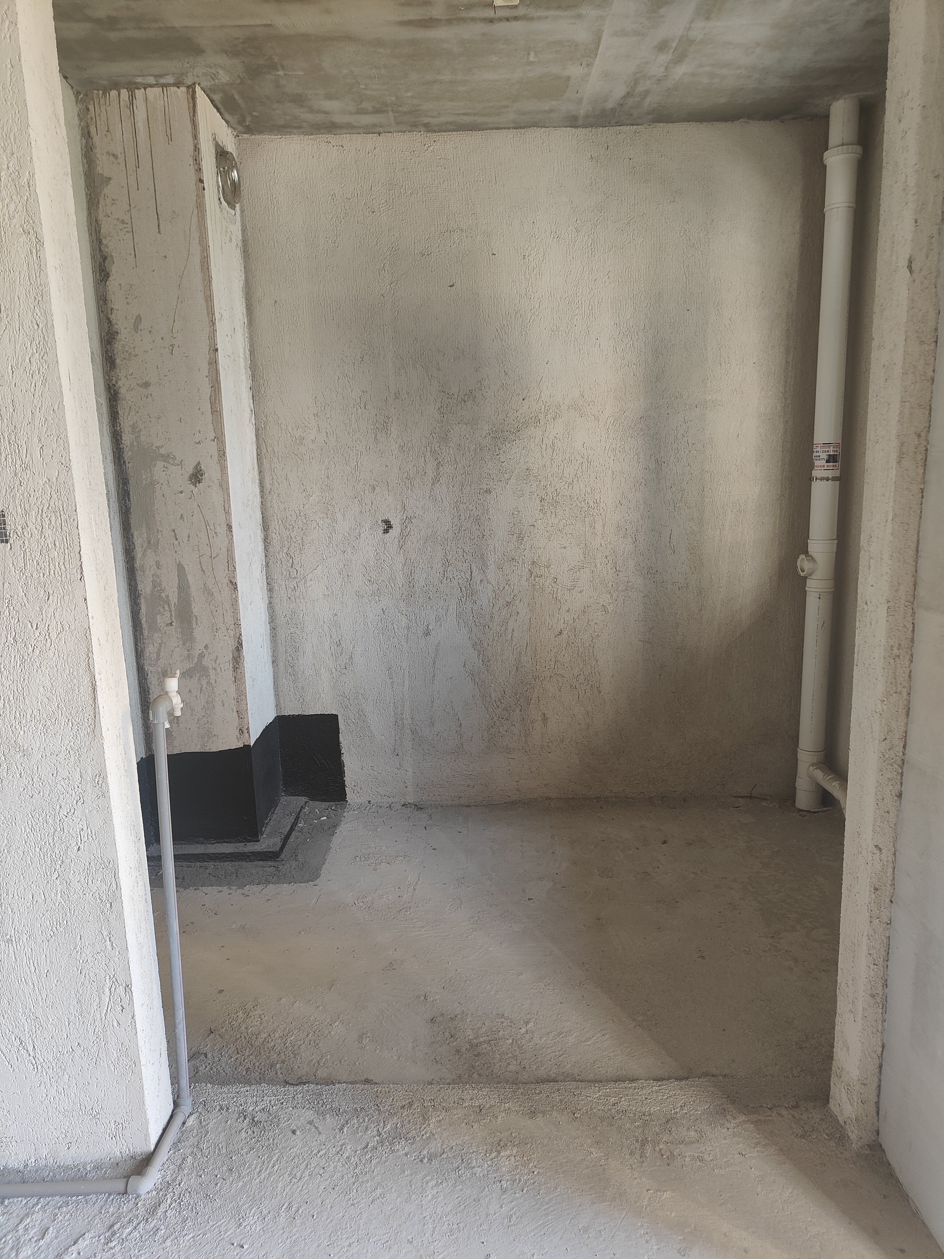 鹏泰天麓 4室2厅2卫 85.8万 鹏泰天麓 4室2厅2卫 85.8万客厅