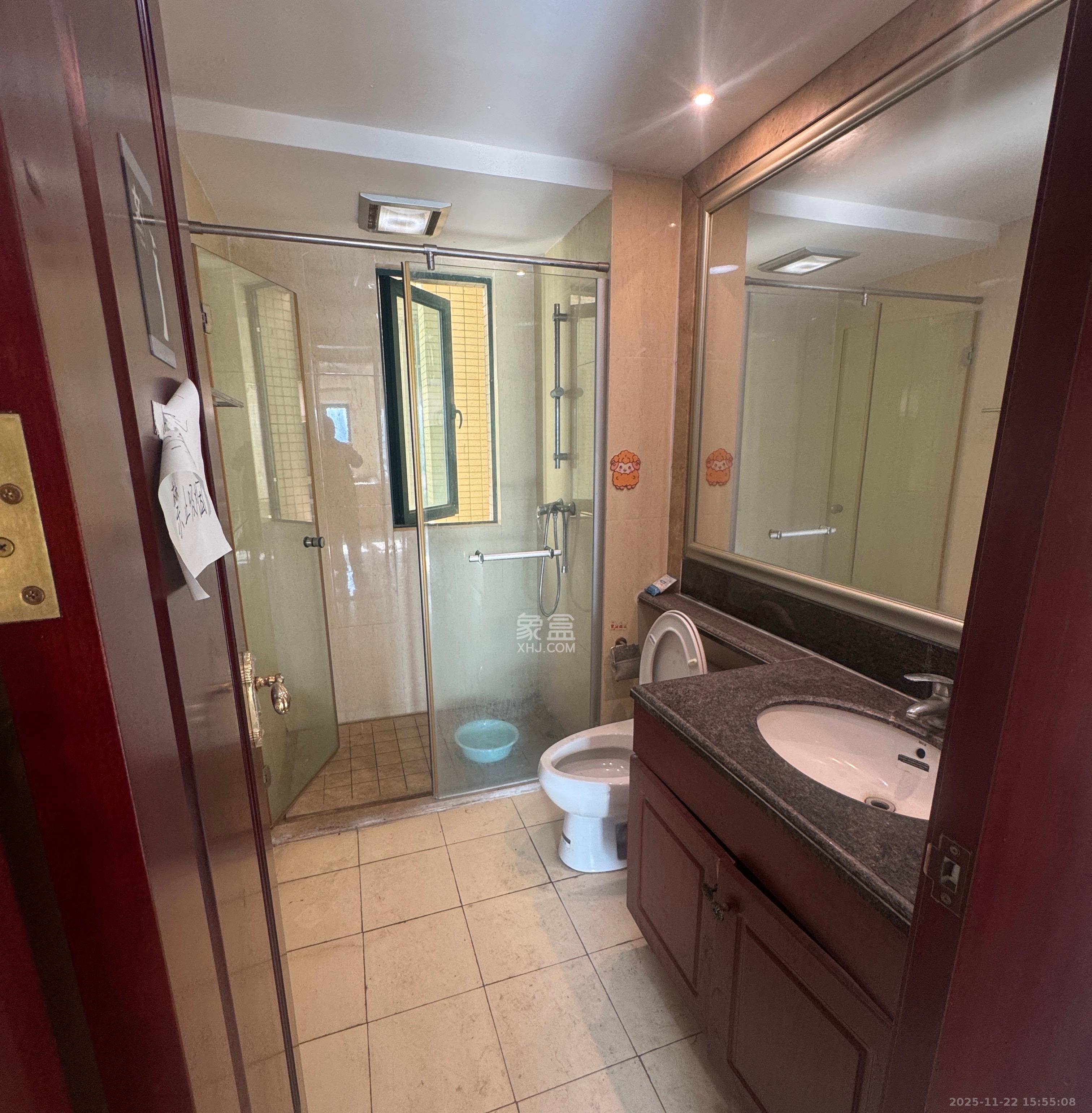 恒大雅苑  3室2厅2卫    2500.0元/月室内图