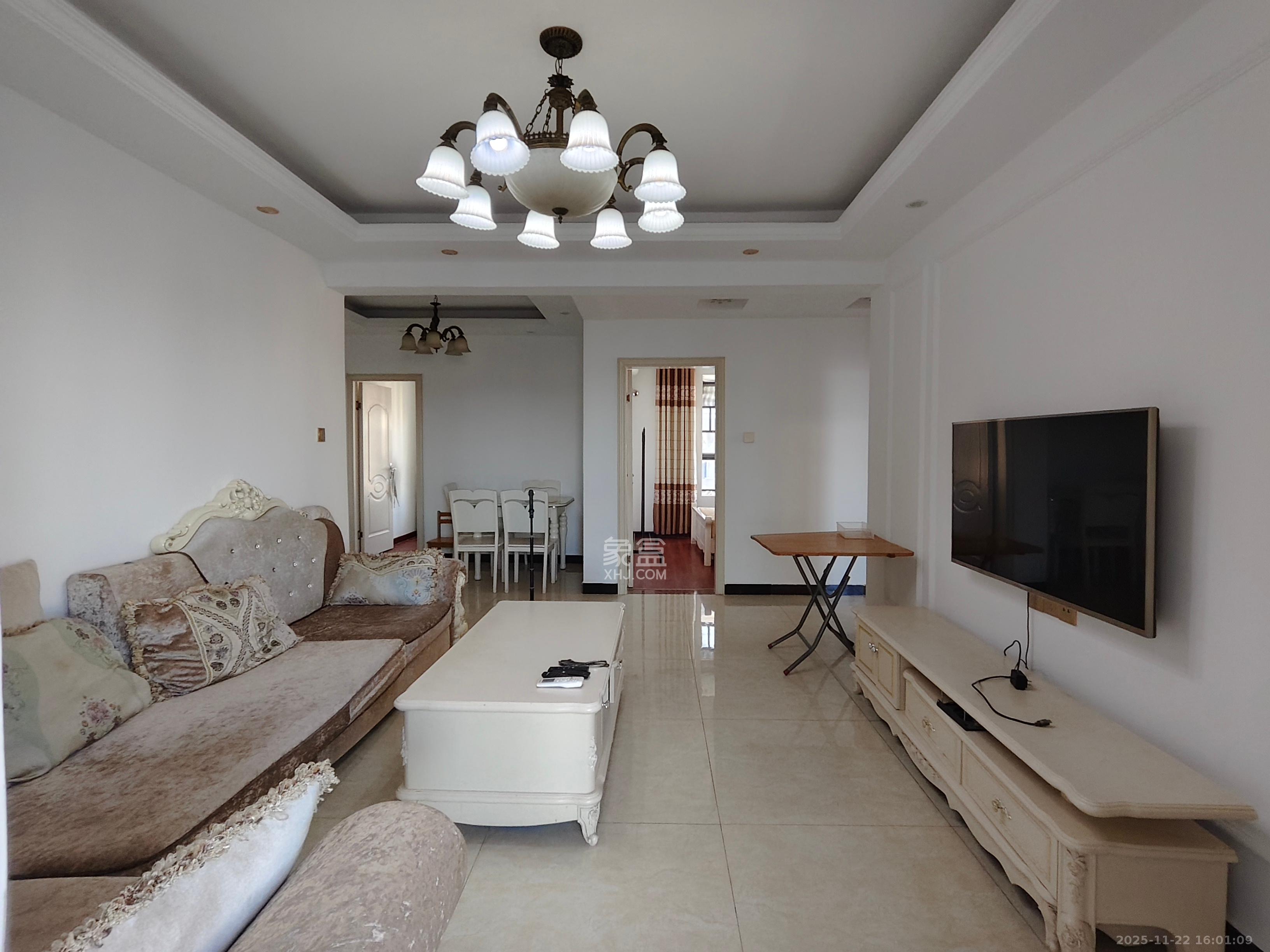 长房时代城 2室1厅1卫 2300.0元/月 长房时代城 2室1厅1卫 2300.0元/月室内图