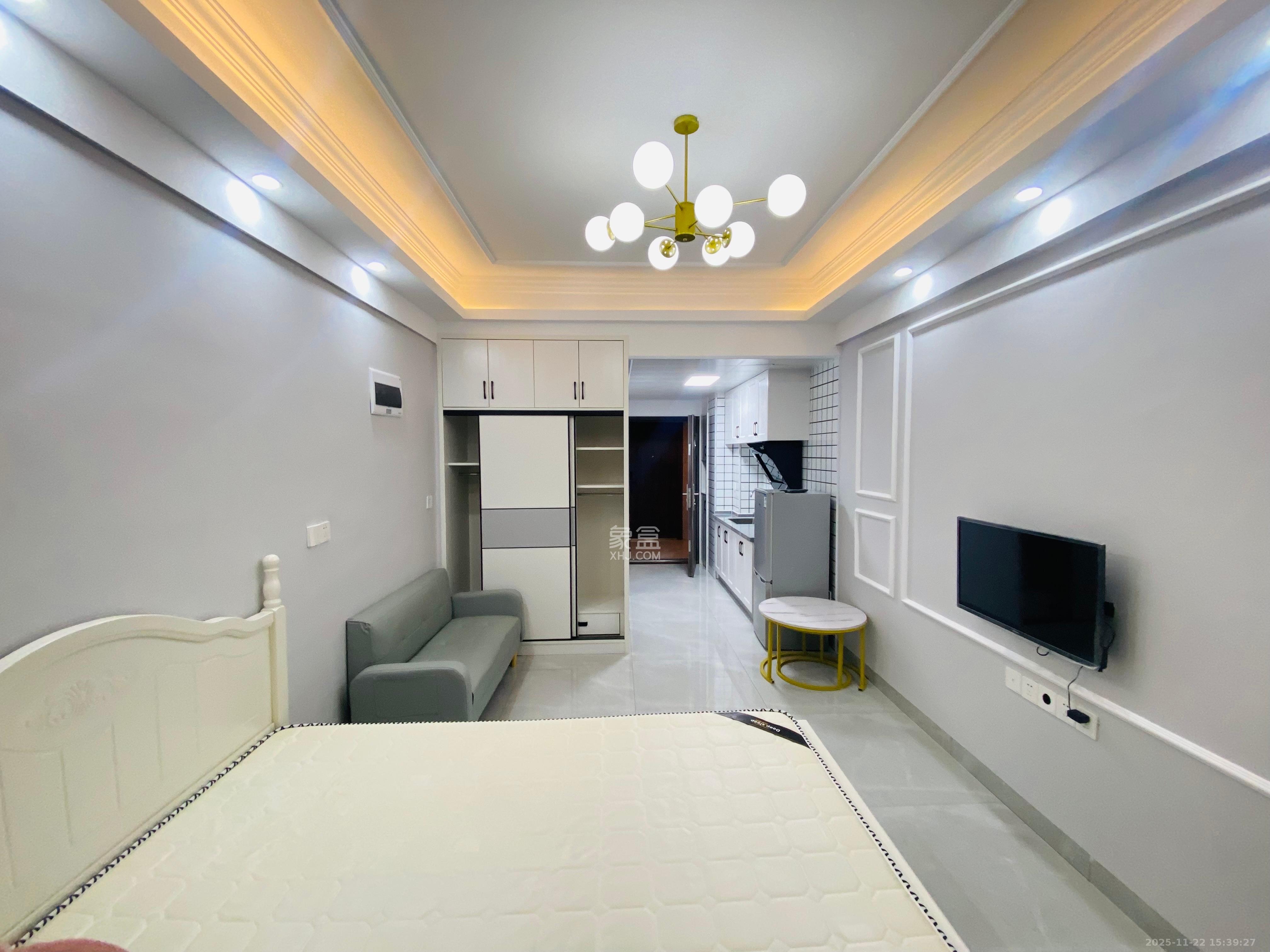 龙湖湘江星座（祺鑫星座公寓）  1室0厅0卫    1500.0元/月室内图