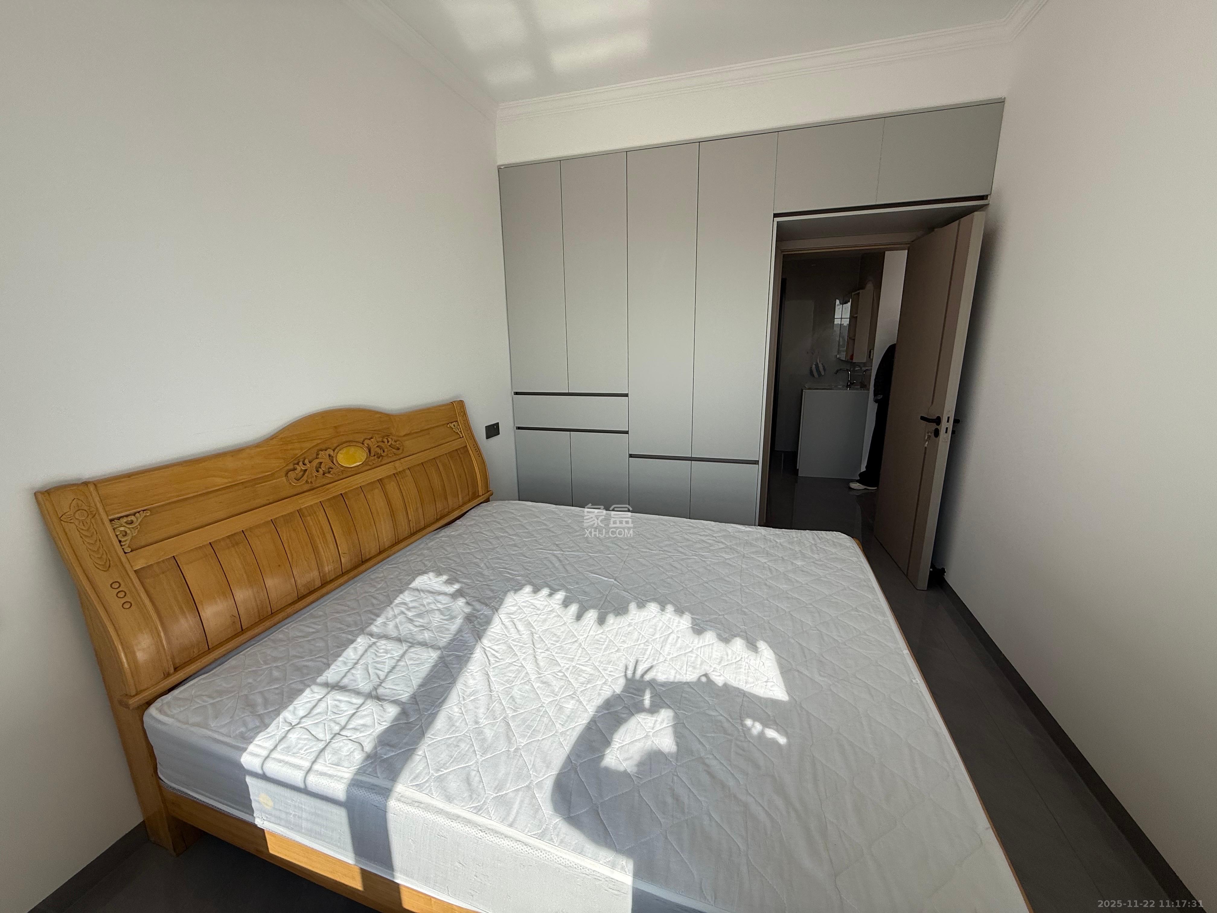 先锋新宇  1室0厅0卫    2700.0元/月室内图