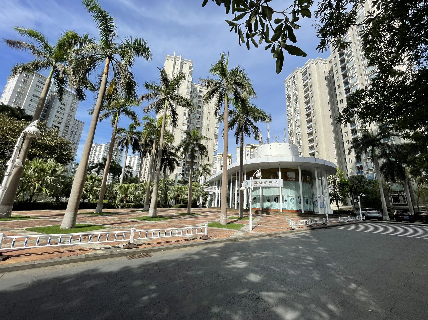 紫荆花园一期 4室2厅2卫 5000.0元/月 紫荆花园一期 4室2厅2卫 5000.0元/月小区图