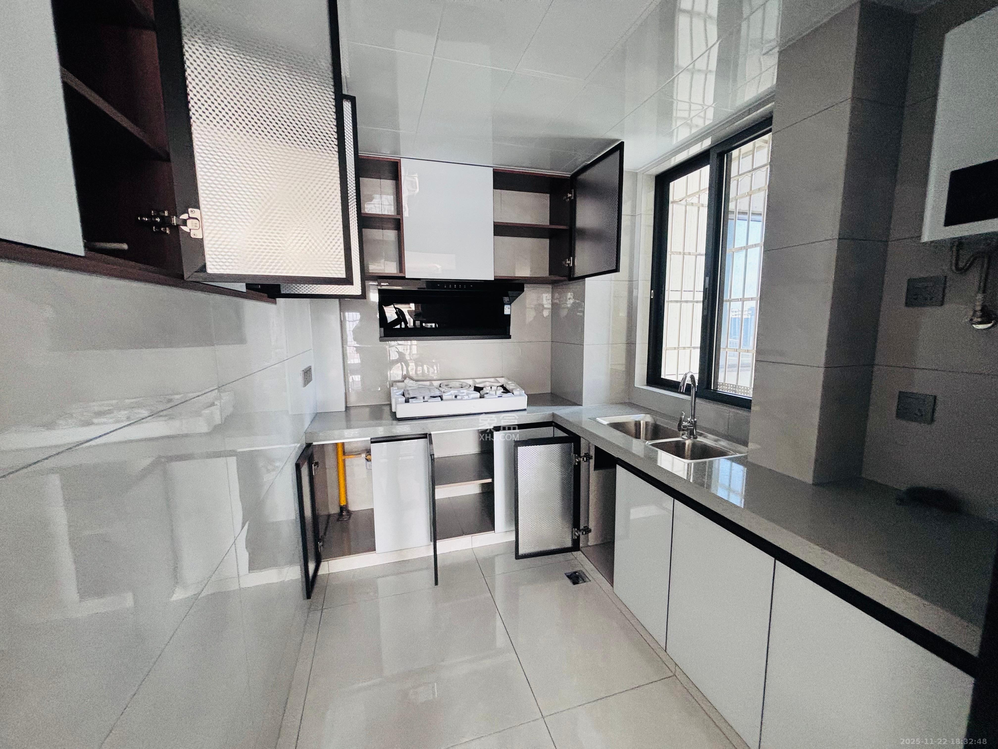 和景家园二期 2室2厅1卫 1800.0元/月 和景家园二期 2室2厅1卫 1800.0元/月室内图