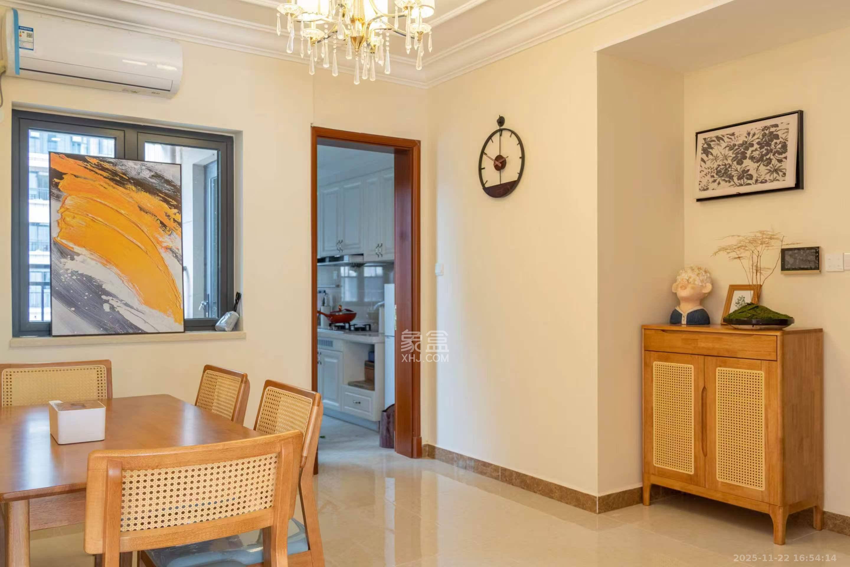 恒大雅苑  3室2厅2卫    3500.0元/月室内图