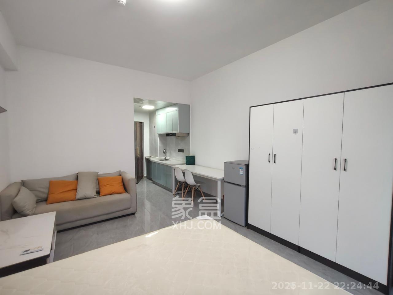 梅溪湖金茂湾 1室1厅1卫 1500.0元/月 梅溪湖金茂湾 1室1厅1卫 1500.0元/月室内图