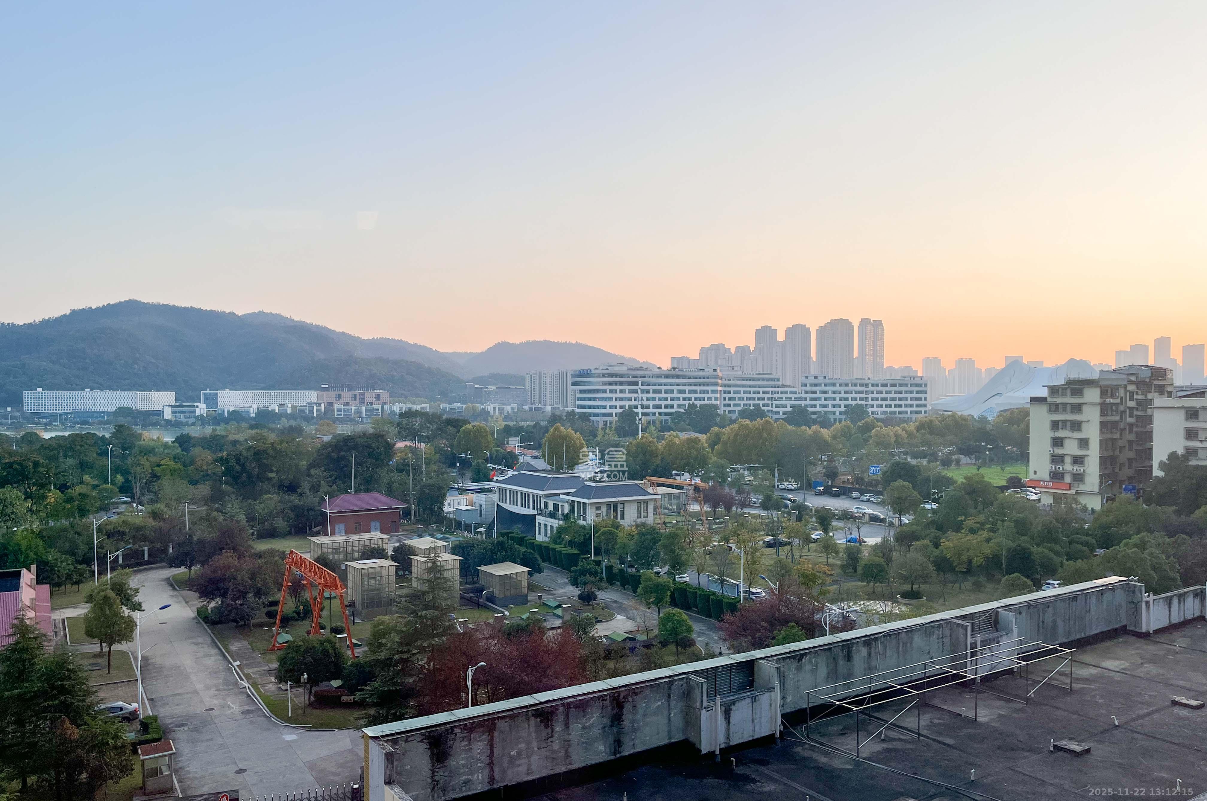 达美D6区 1室2厅2卫 300.0万 达美D6区 1室2厅2卫 300.0万其他