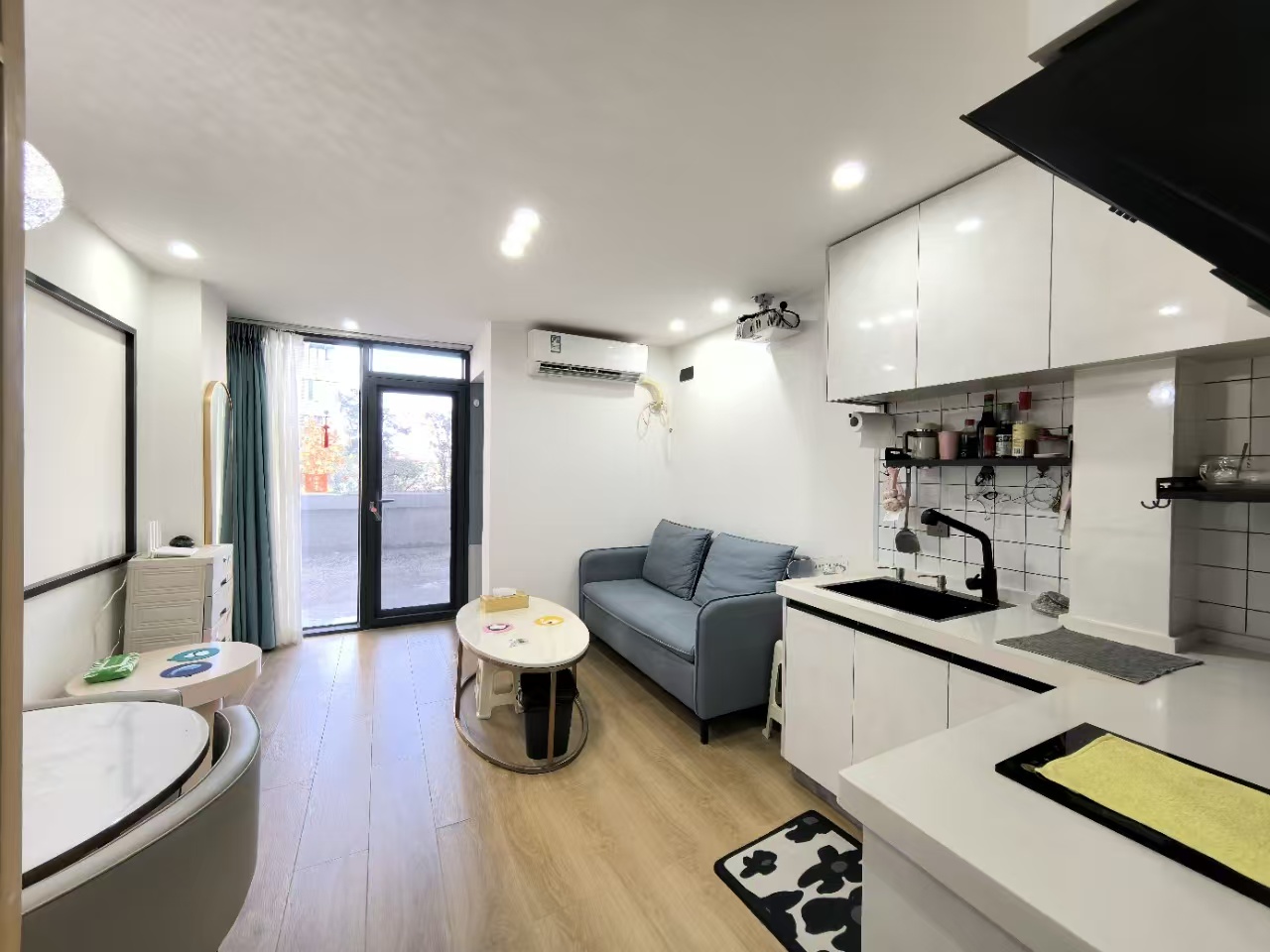 碧桂园星荟  1室1厅1卫    1600.0元/月户型图