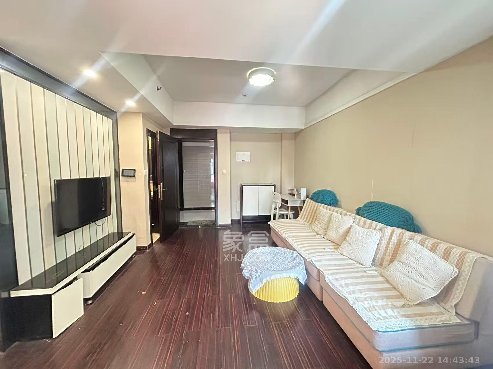 德思勤城市广场（宝格丽公寓）  1室1厅1卫    2000.0元/月室内图