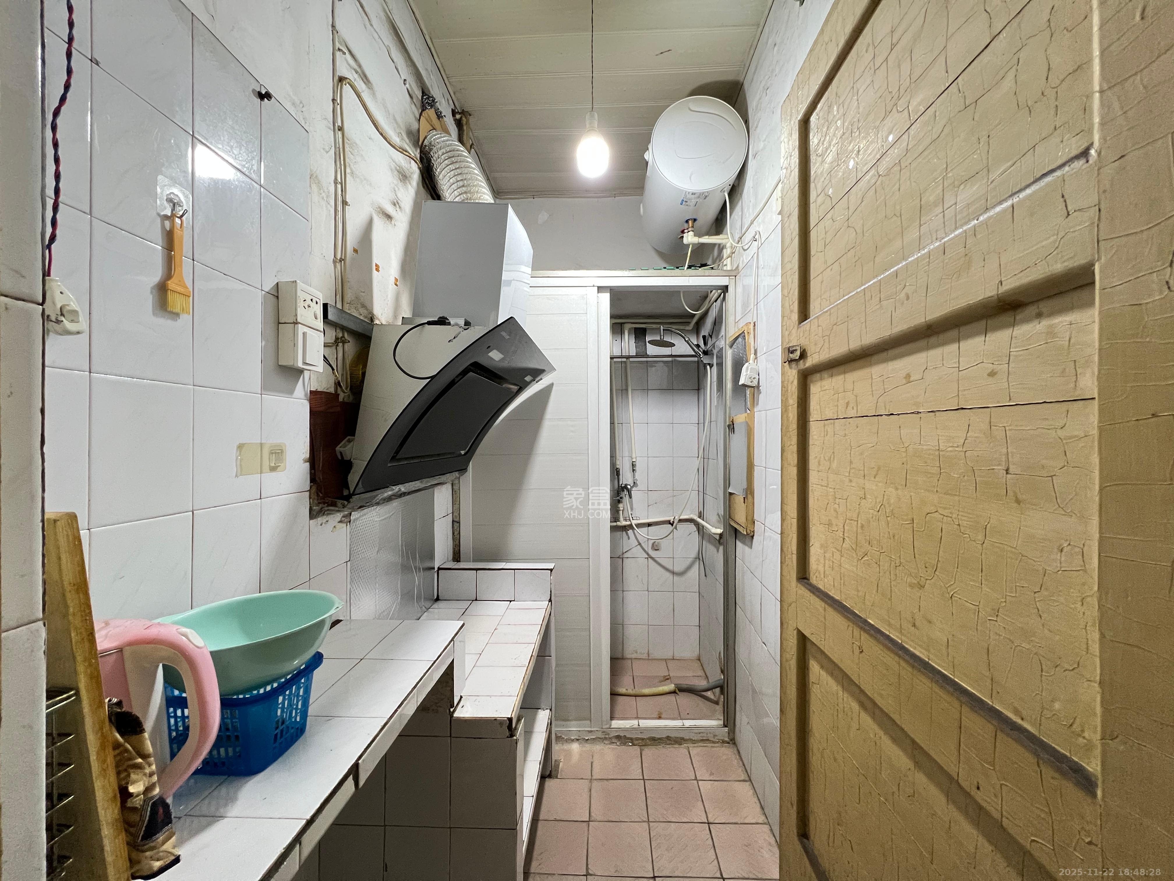 湘宾宿舍 1室1厅1卫 1100.0元/月 湘宾宿舍 1室1厅1卫 1100.0元/月室内图