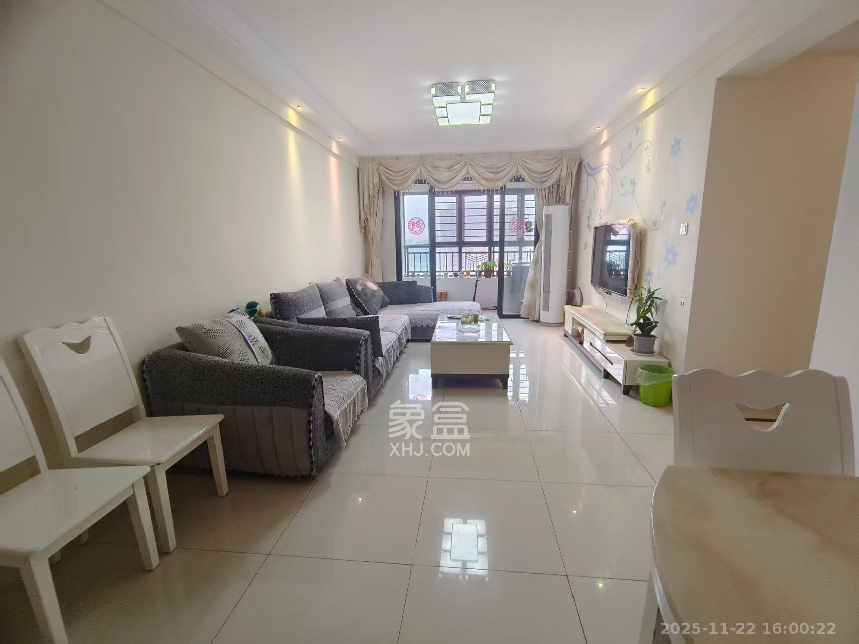 中海国际三期  3室2厅1卫    2400.0元/月室内图