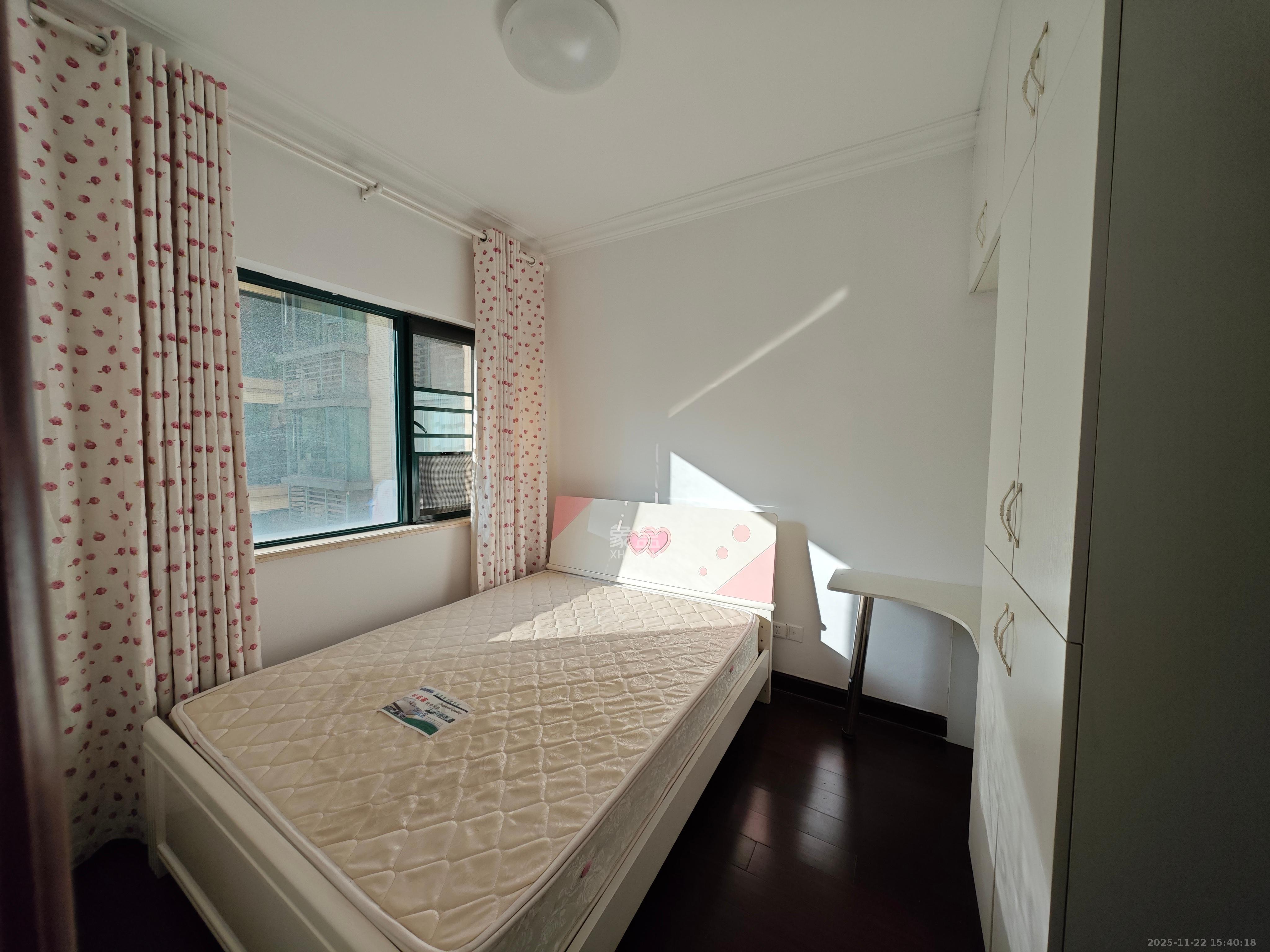 恒大翡翠华庭 2室2厅1卫 1850.0元/月 恒大翡翠华庭 2室2厅1卫 1850.0元/月室内图