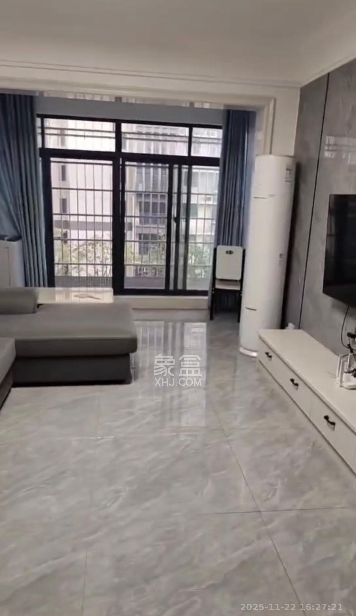 真人桥家园二期  3室1厅1卫    2200.0元/月室内图